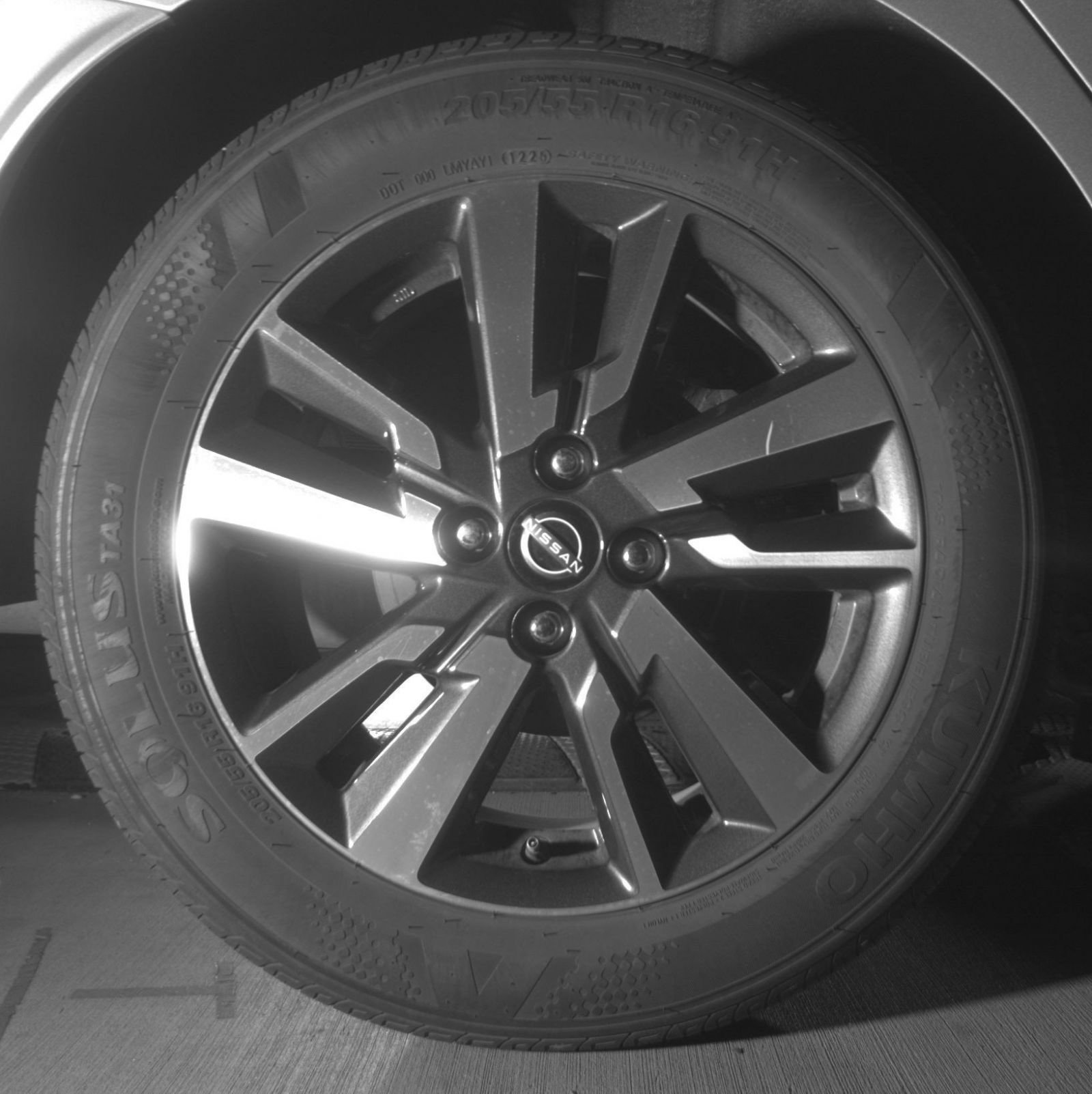 Thumbnail: 2025 Nissan Versa - 18