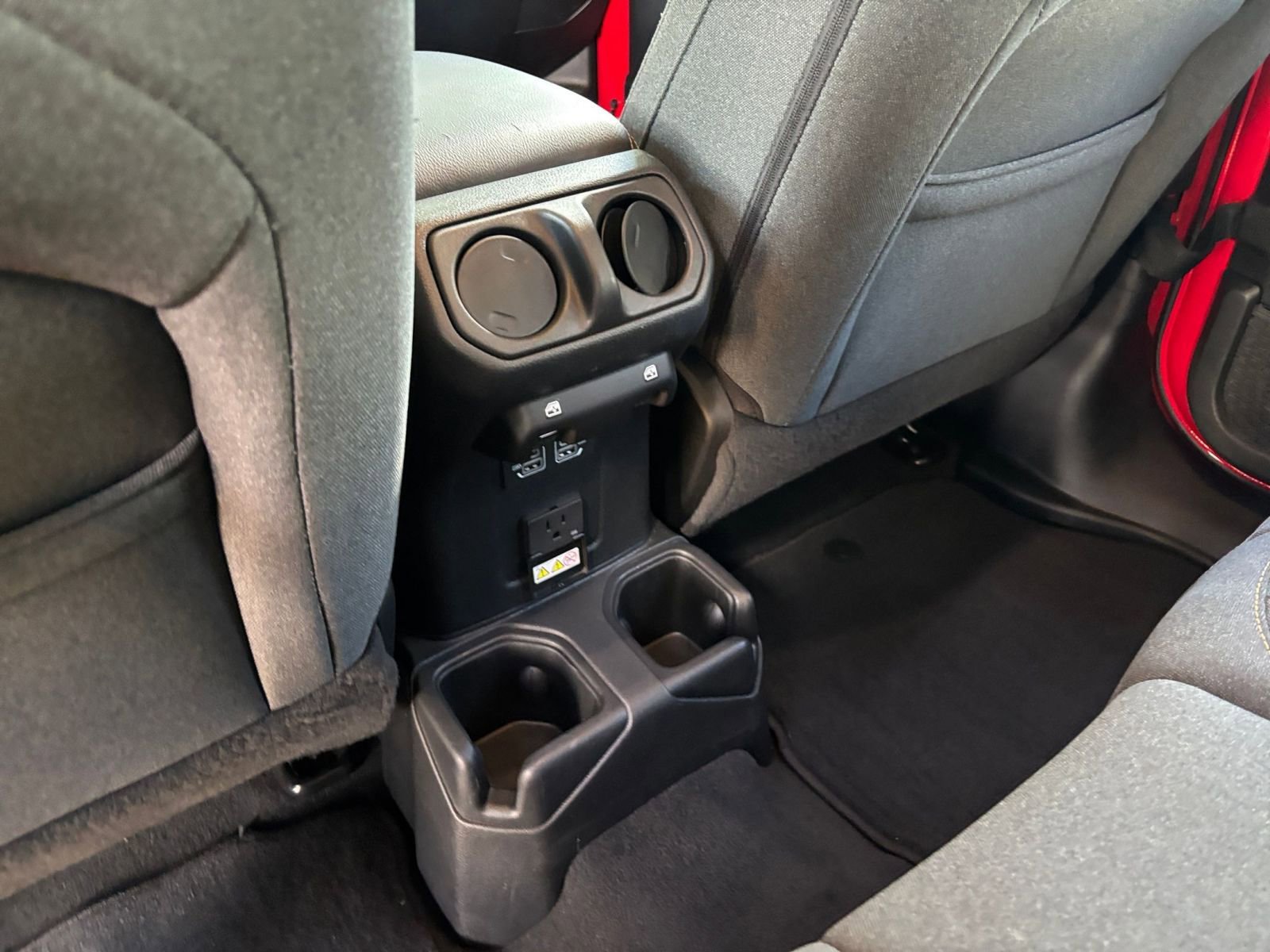 Thumbnail: 2025 Jeep Wrangler - 24