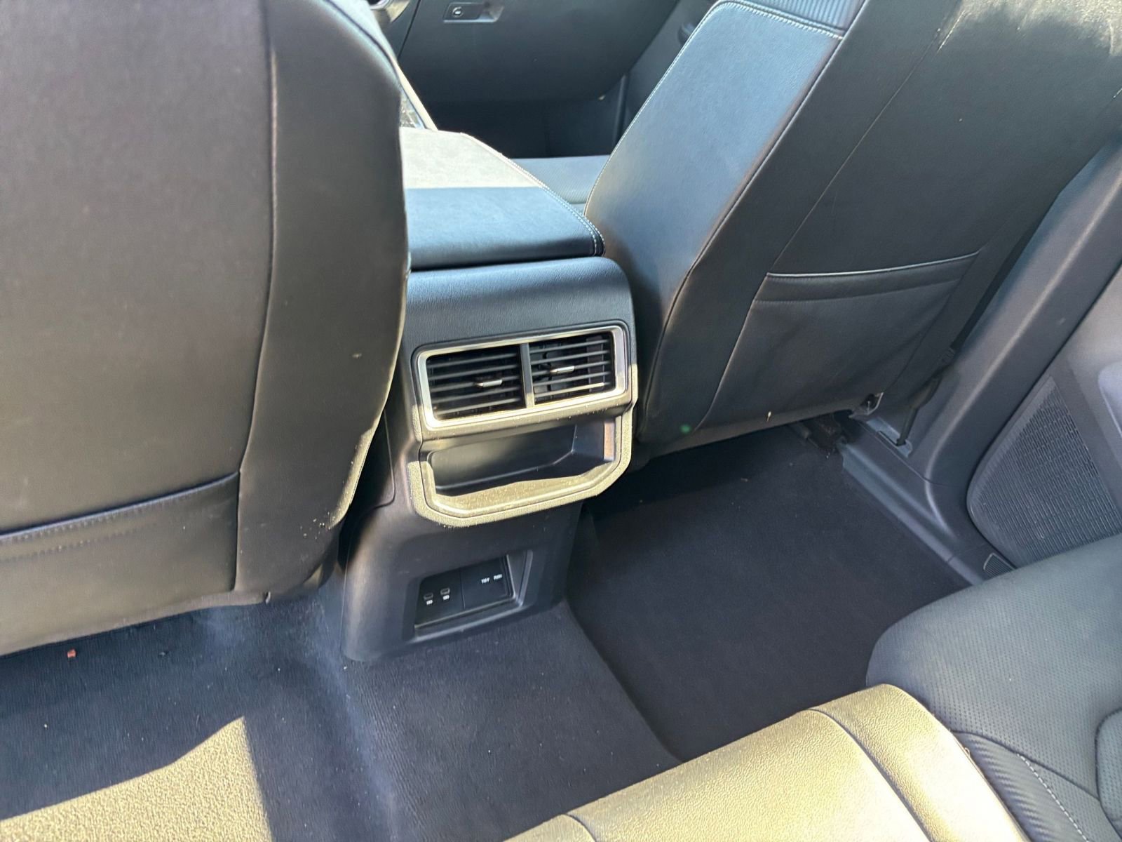 Thumbnail: 2025 Volkswagen Atlas - 25