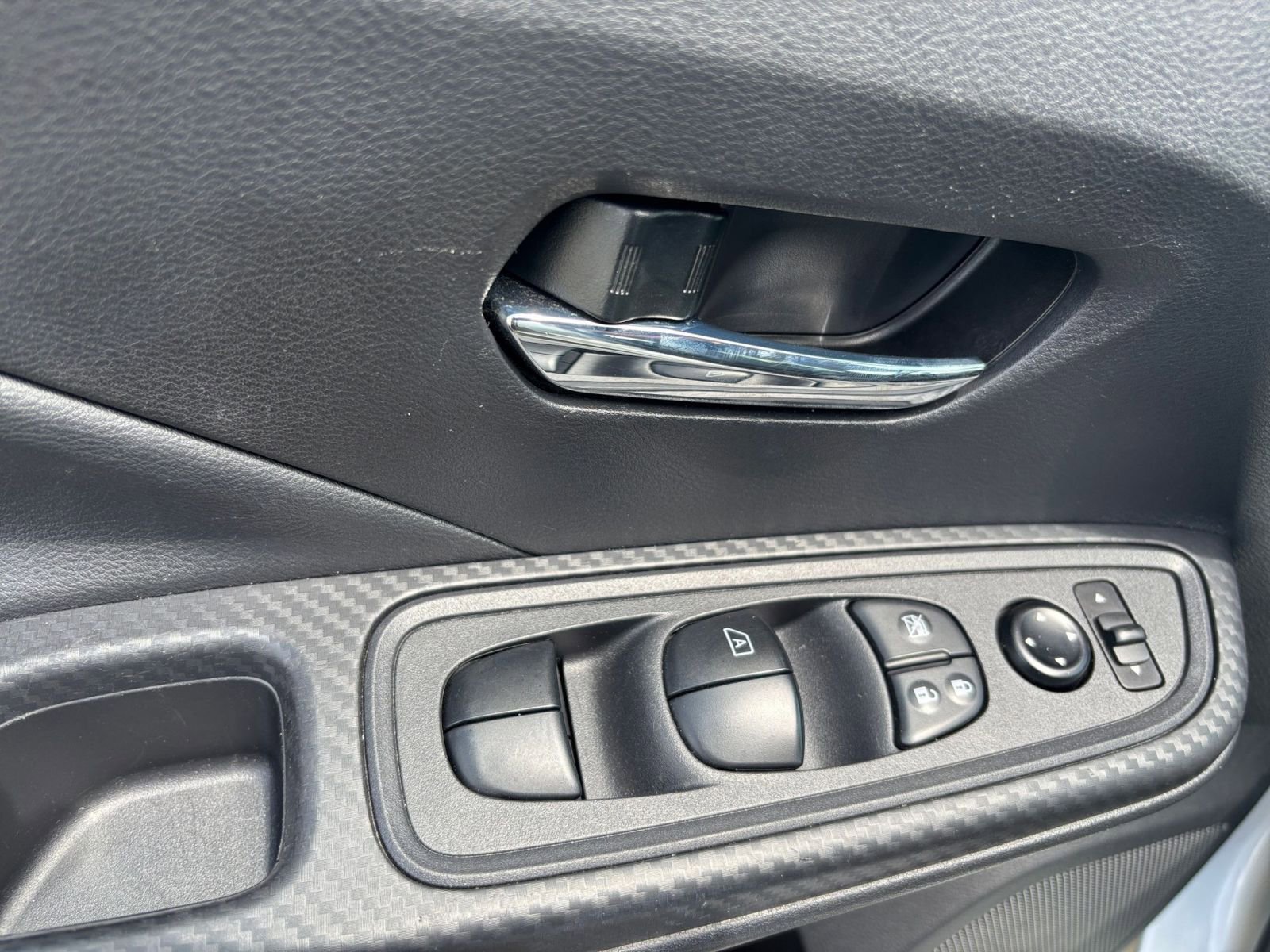 Thumbnail: 2025 Nissan Versa - 18