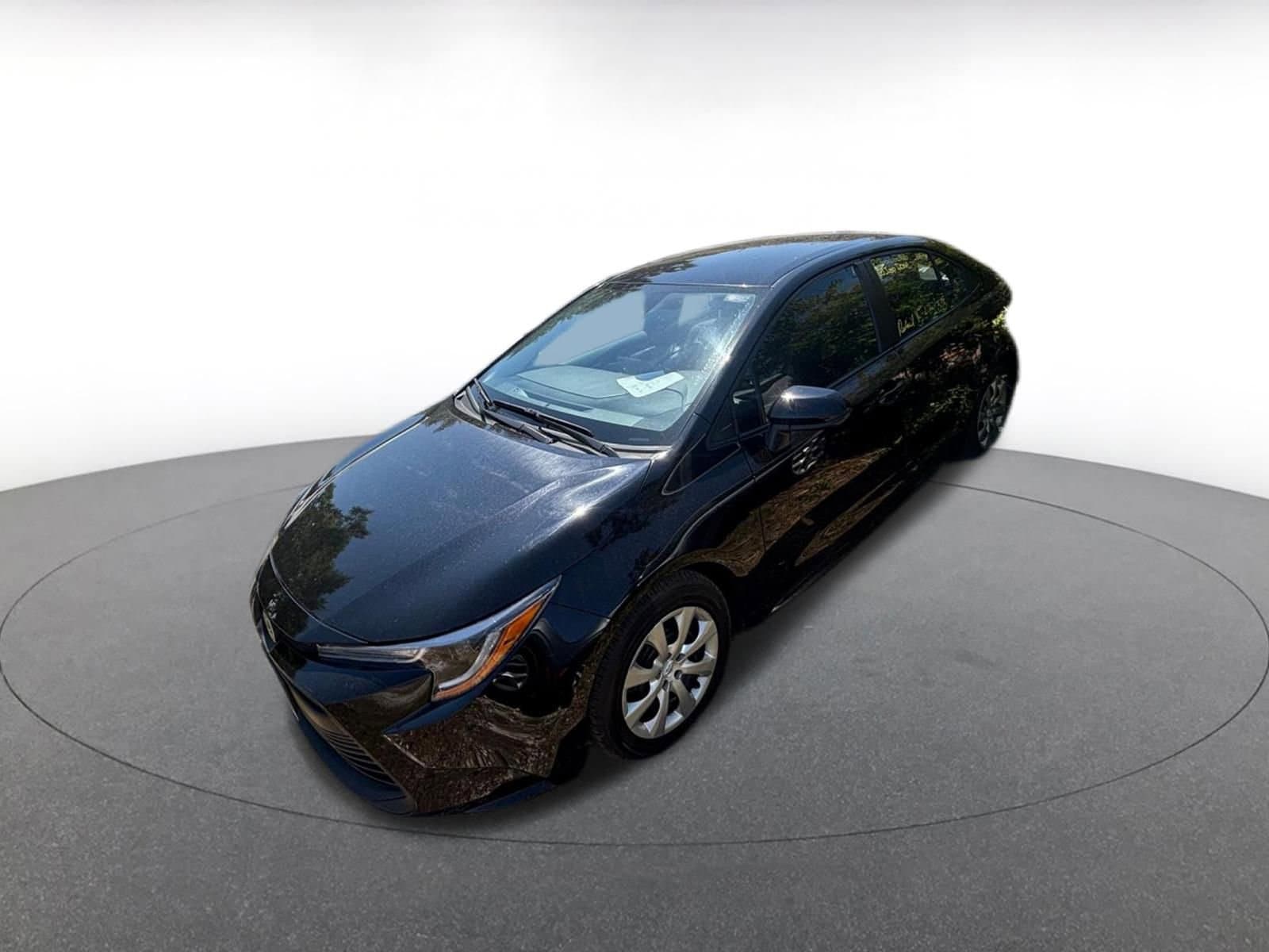 Thumbnail: 2025 Toyota Corolla - 8