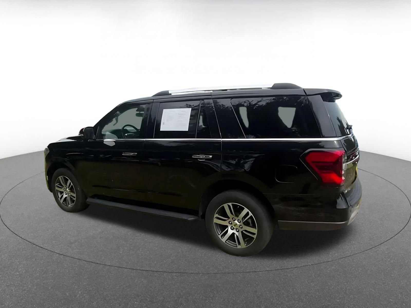 Thumbnail: 2024 Ford Expedition - 9