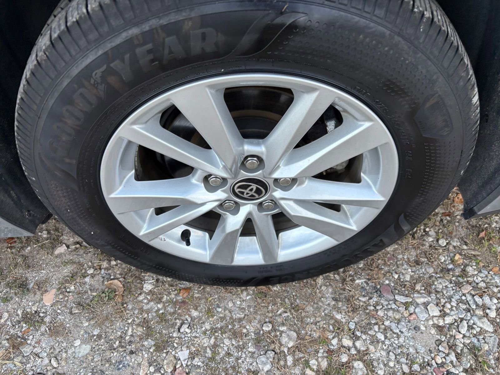 Thumbnail: 2025 Toyota Camry - 30