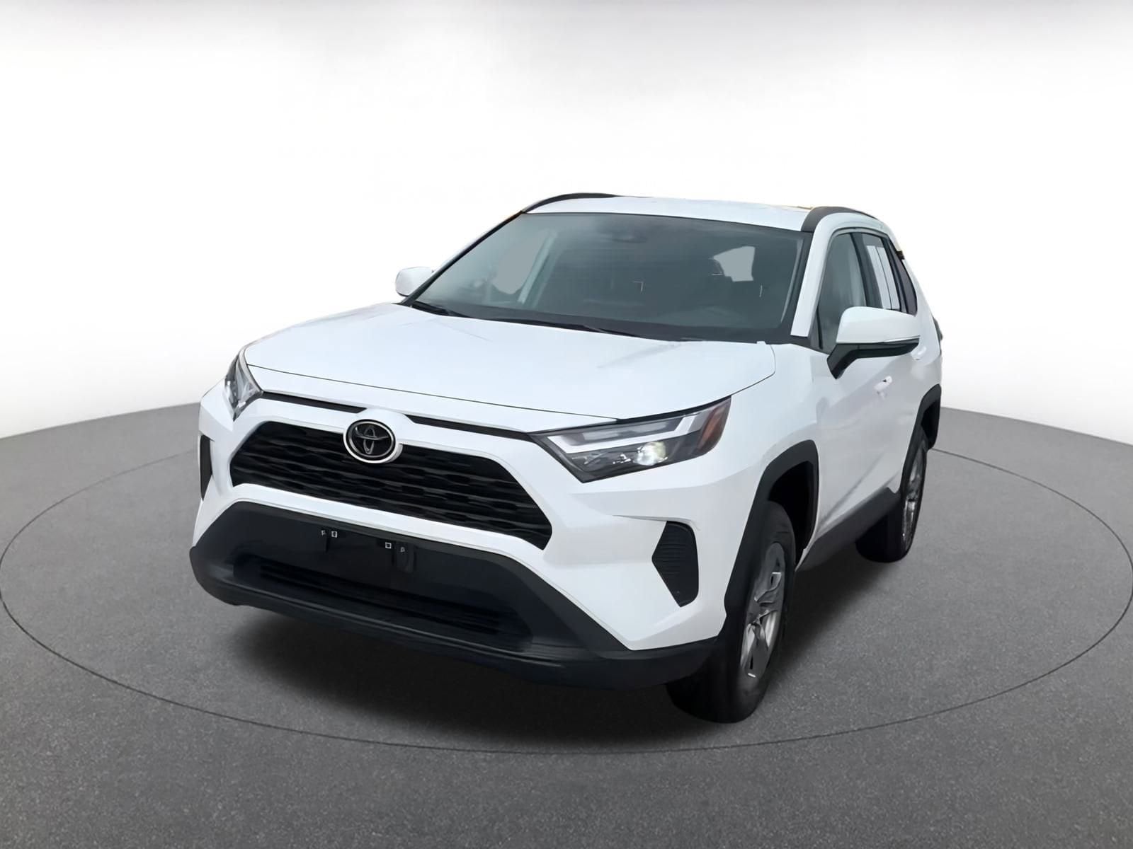Thumbnail: 2024 Toyota RAV4 - 7