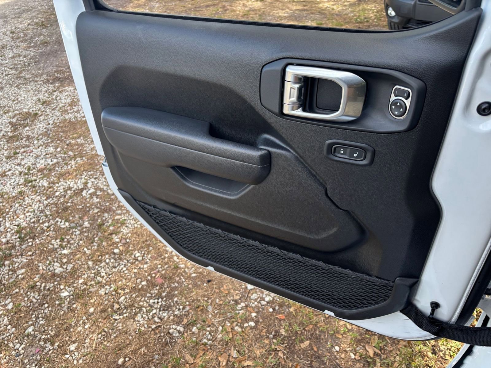 Thumbnail: 2025 Jeep Wrangler - 20