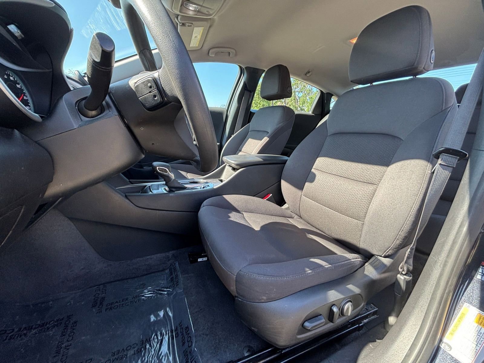 2023 Chevrolet Malibu LT 31