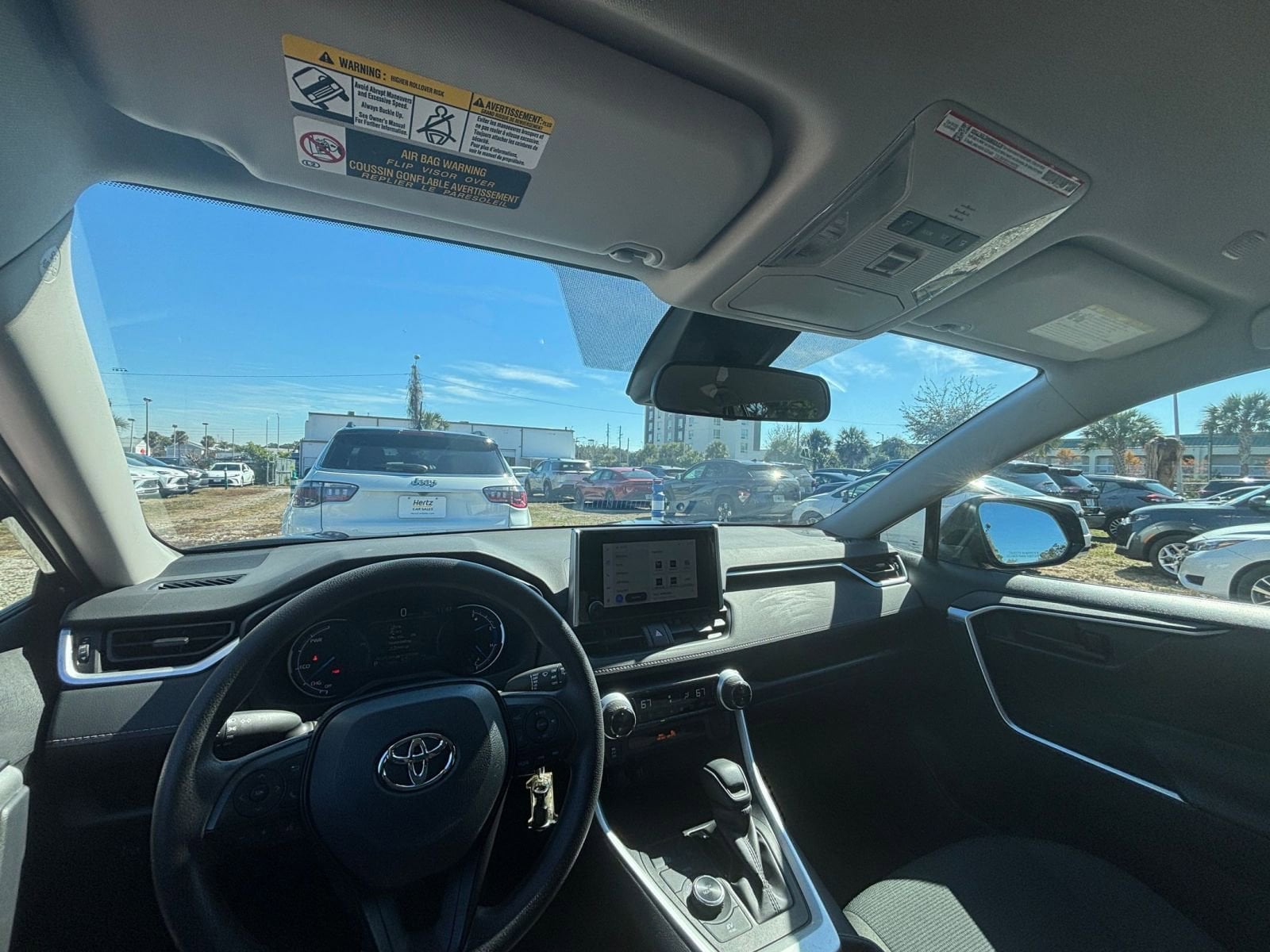 Thumbnail: 2025 Toyota RAV4 - 34