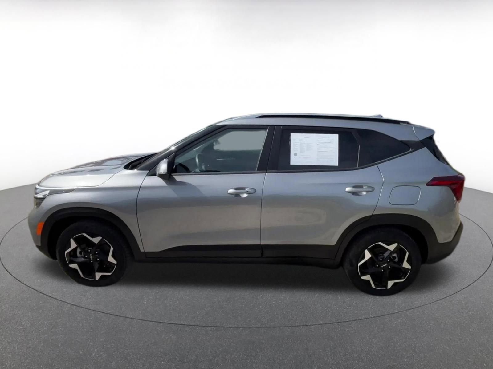 Thumbnail: 2025 Kia Seltos - 9