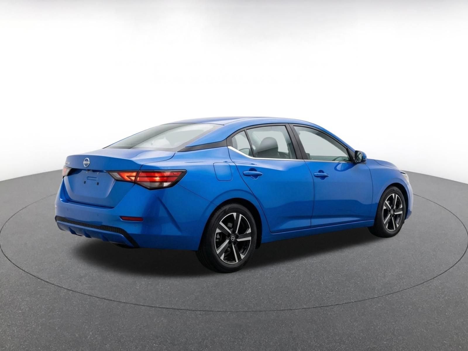 Thumbnail: 2025 Nissan Sentra - 11