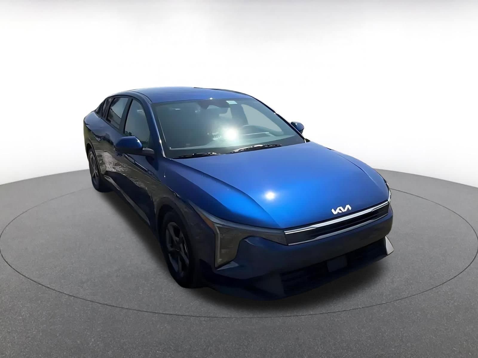 Thumbnail: 2025 Kia K4 - 3