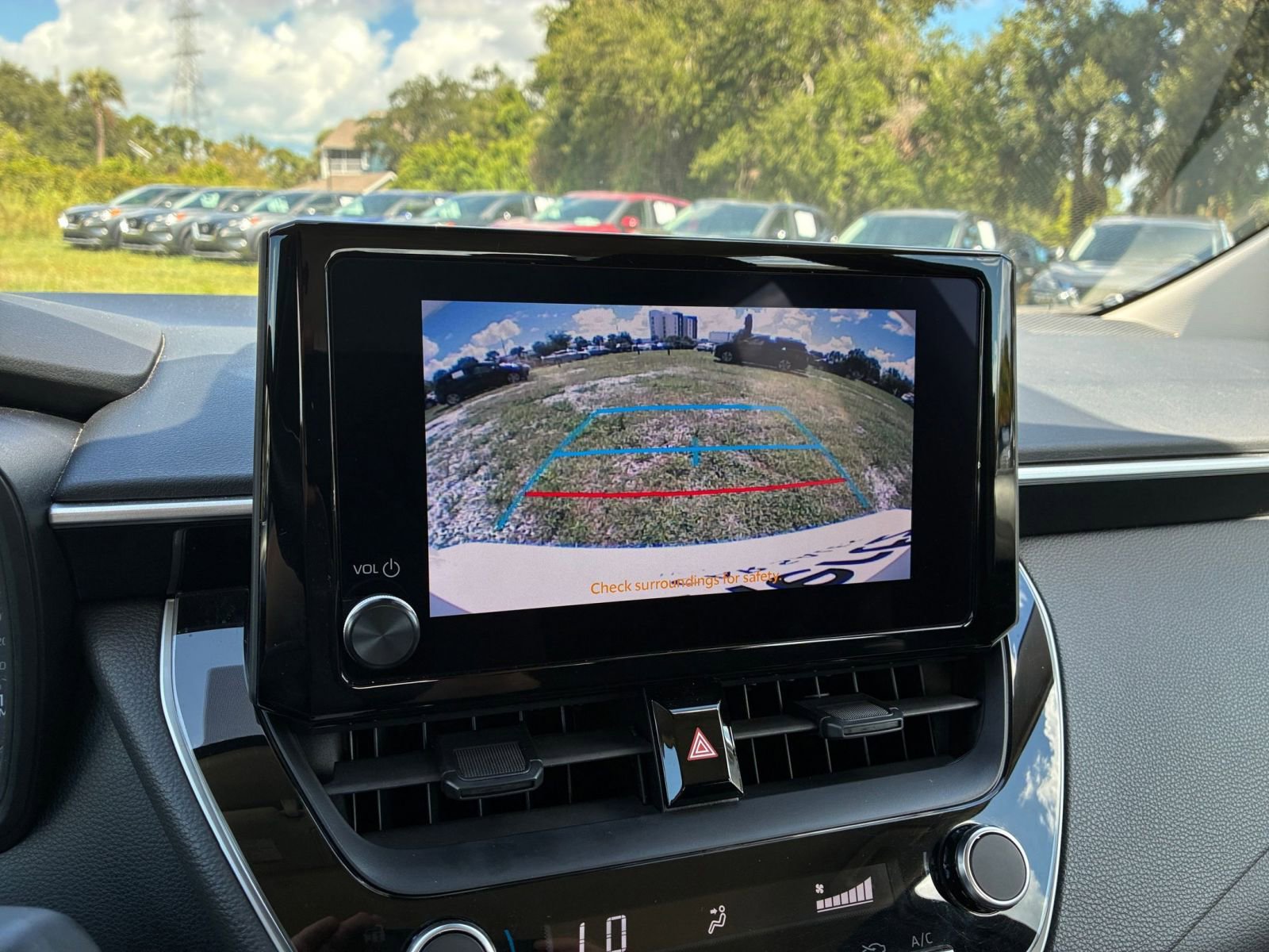 Thumbnail: 2024 Toyota Corolla - 17