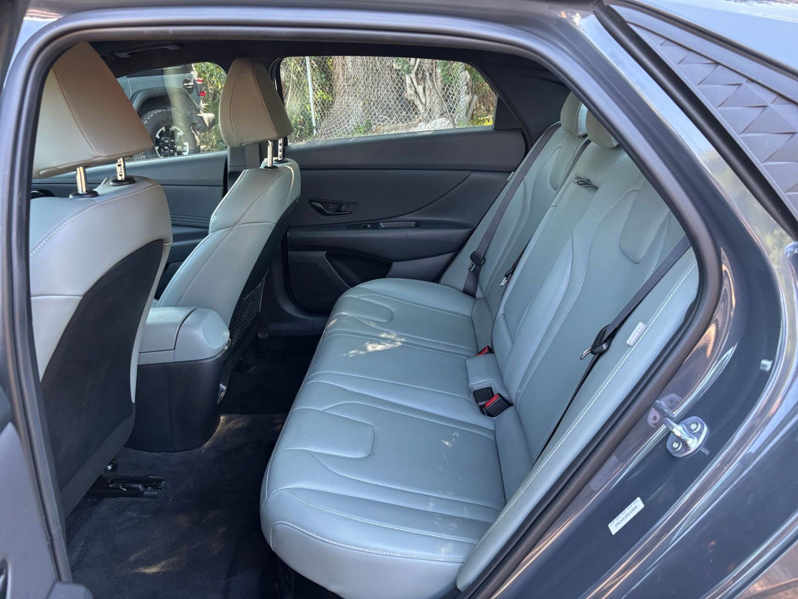 Thumbnail: 2025 Hyundai Elantra - 25