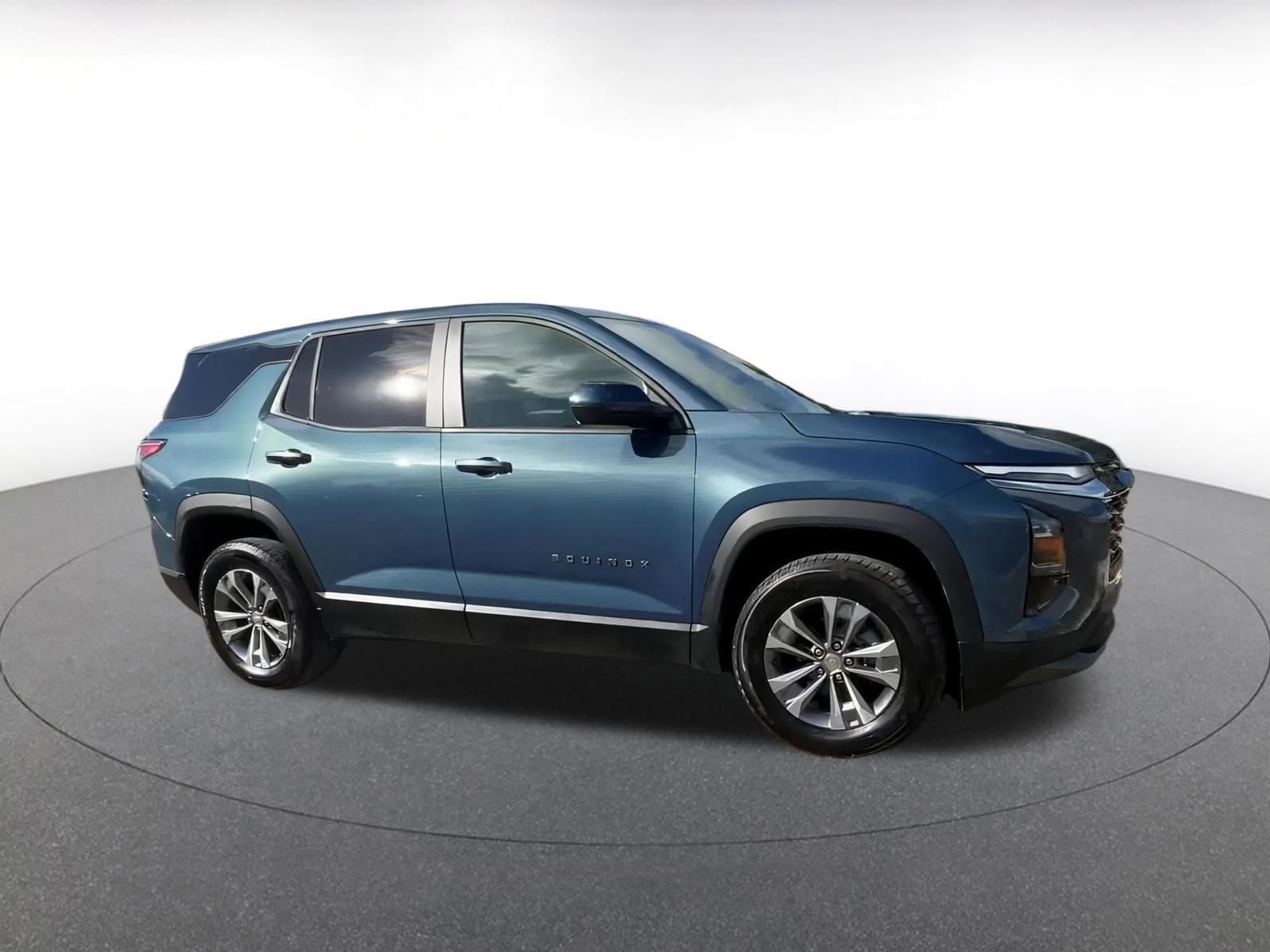 Thumbnail: 2025 Chevrolet Equinox - 1