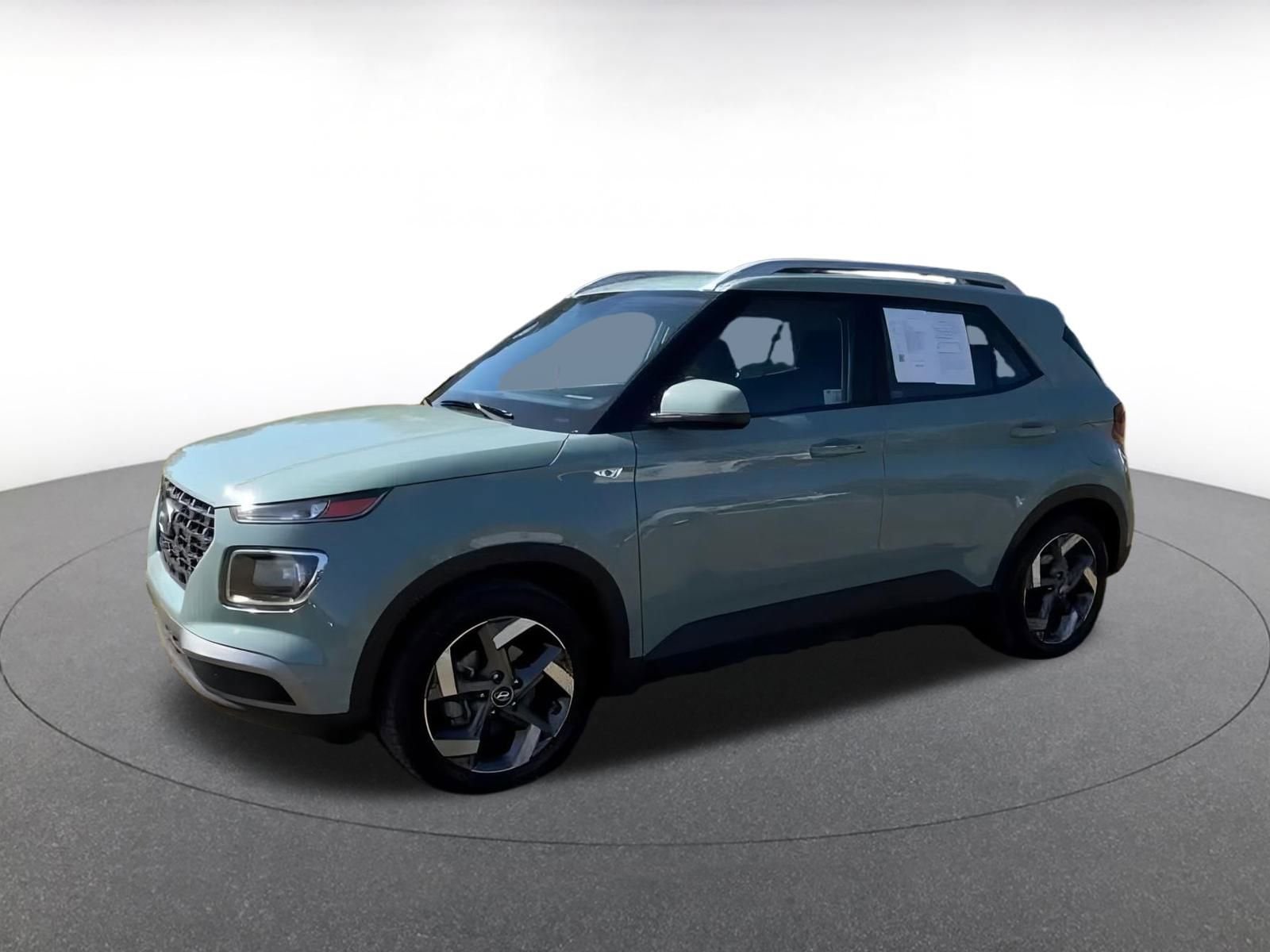 Thumbnail: 2025 Hyundai Venue - 7
