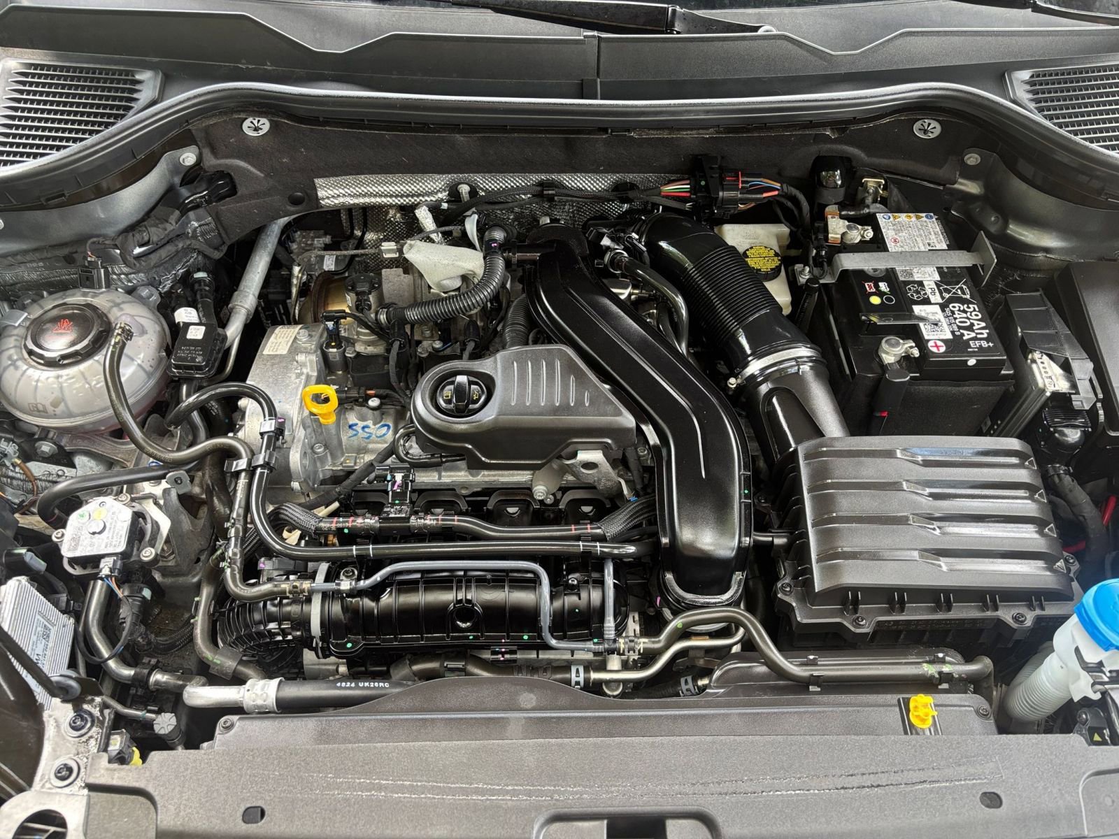 Thumbnail: 2025 Volkswagen Taos - 33