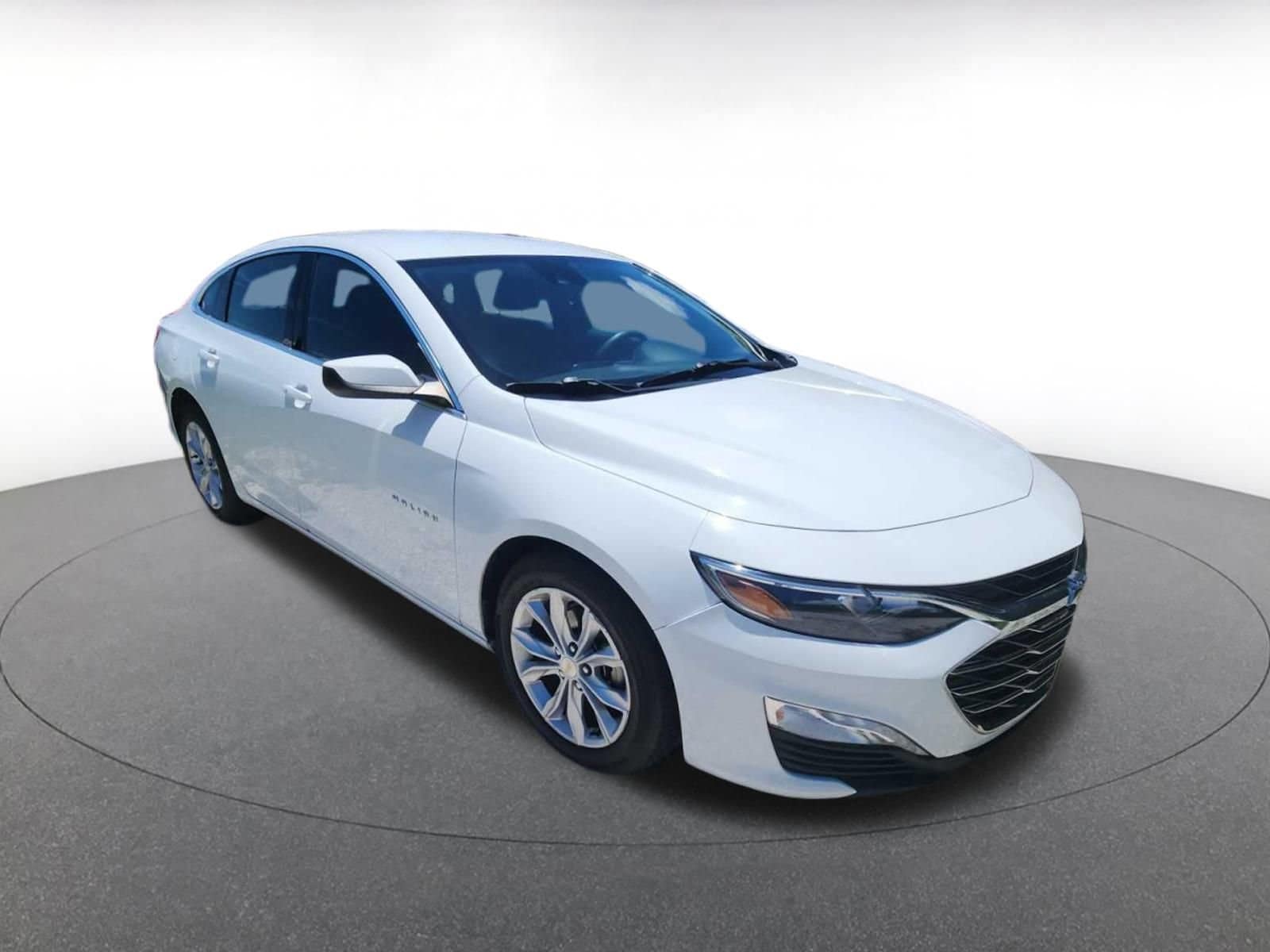 Thumbnail: 2023 Chevrolet Malibu - 2