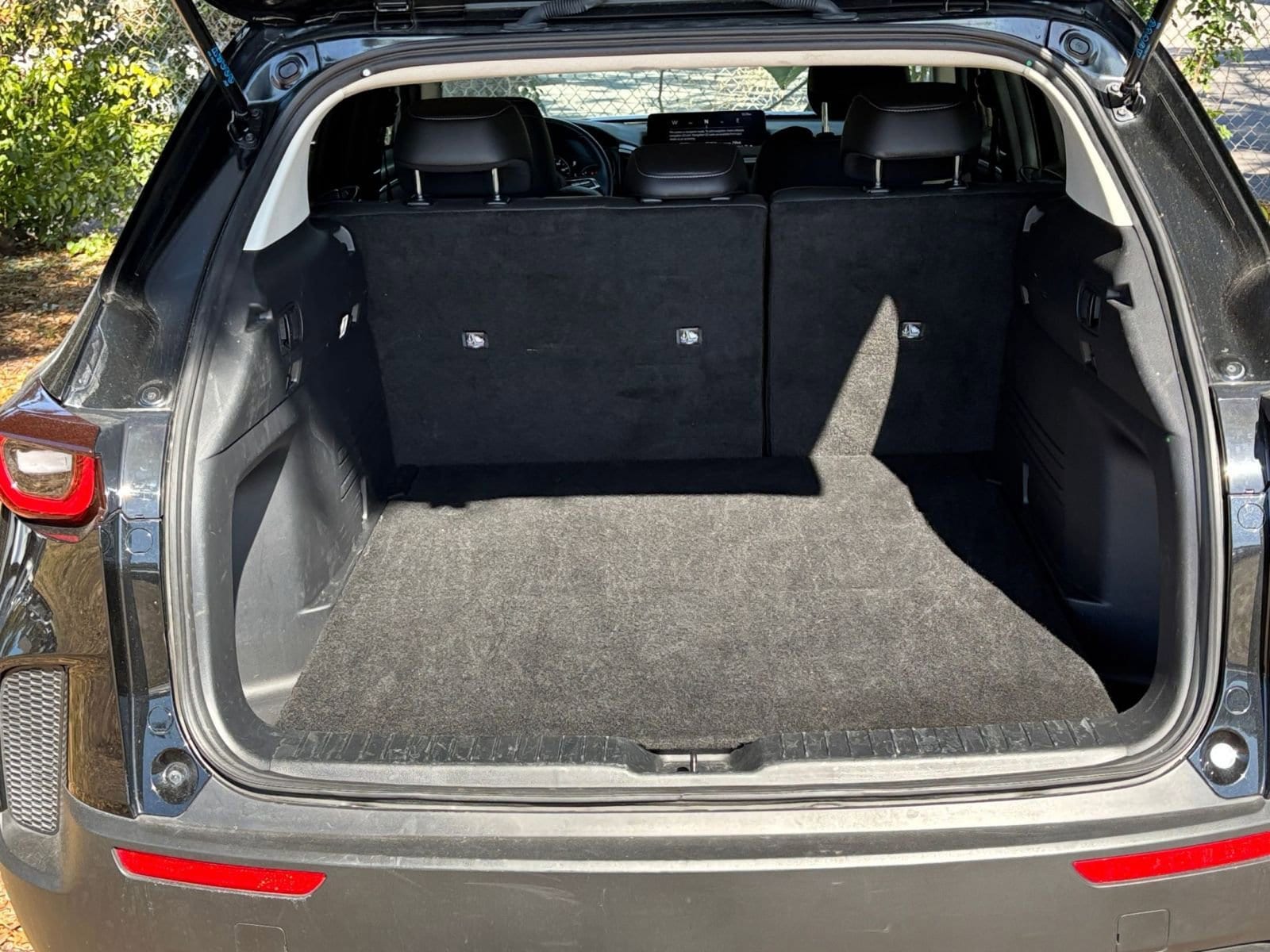 Thumbnail: 2025 Mazda CX-50 - 32