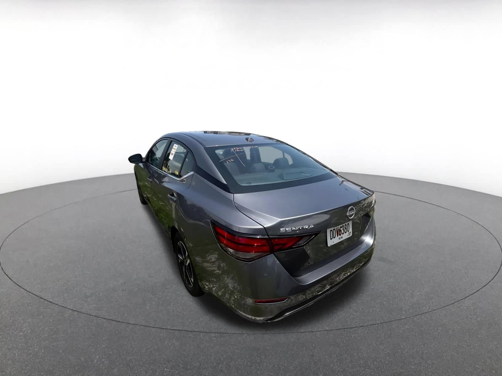 Thumbnail: 2025 Nissan Sentra - 8