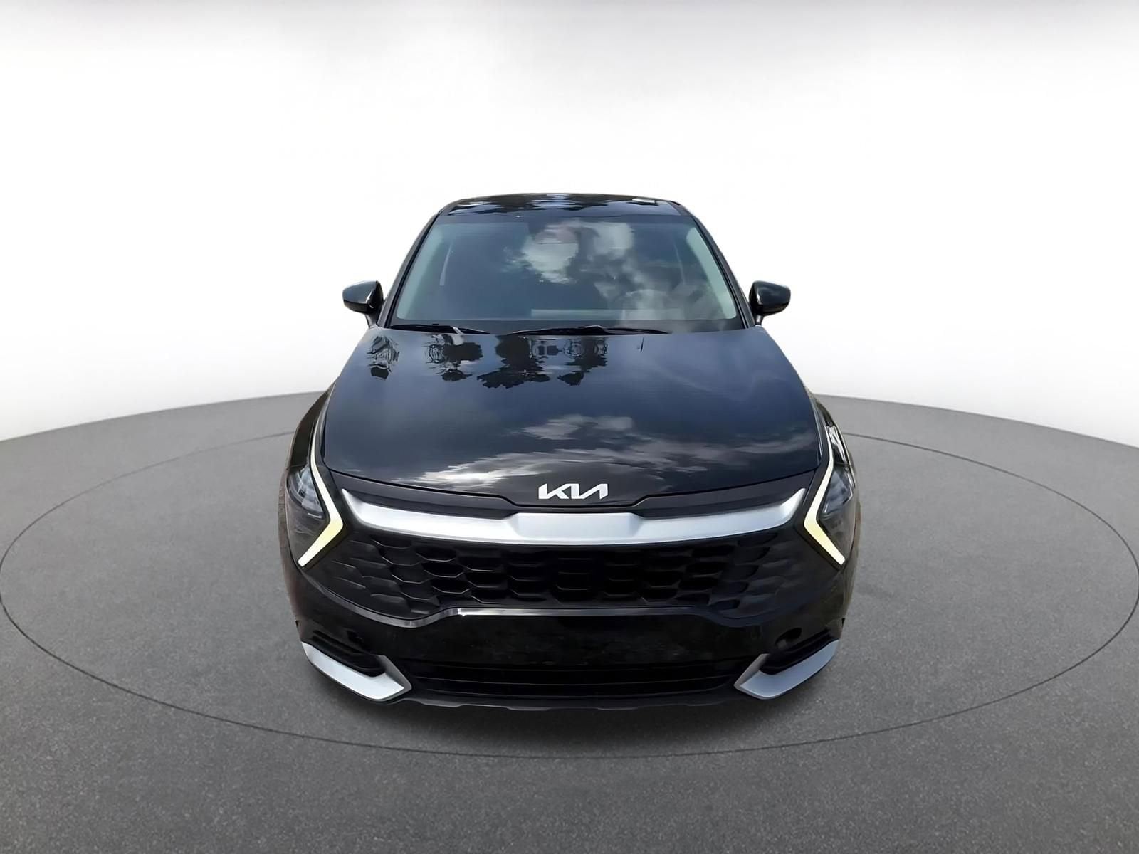 Thumbnail: 2025 Kia Sportage - 3