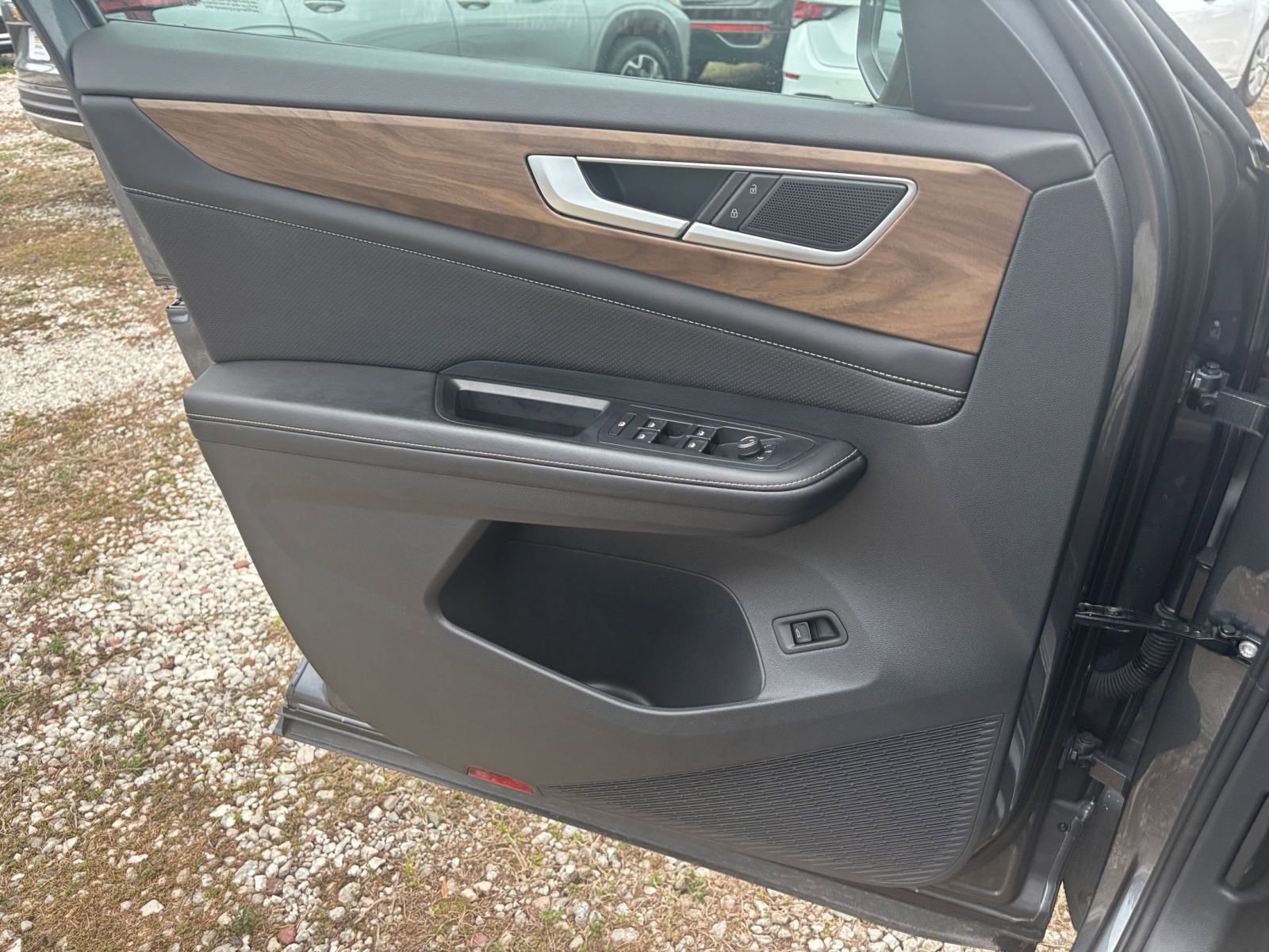 Thumbnail: 2025 Volkswagen Atlas - 20