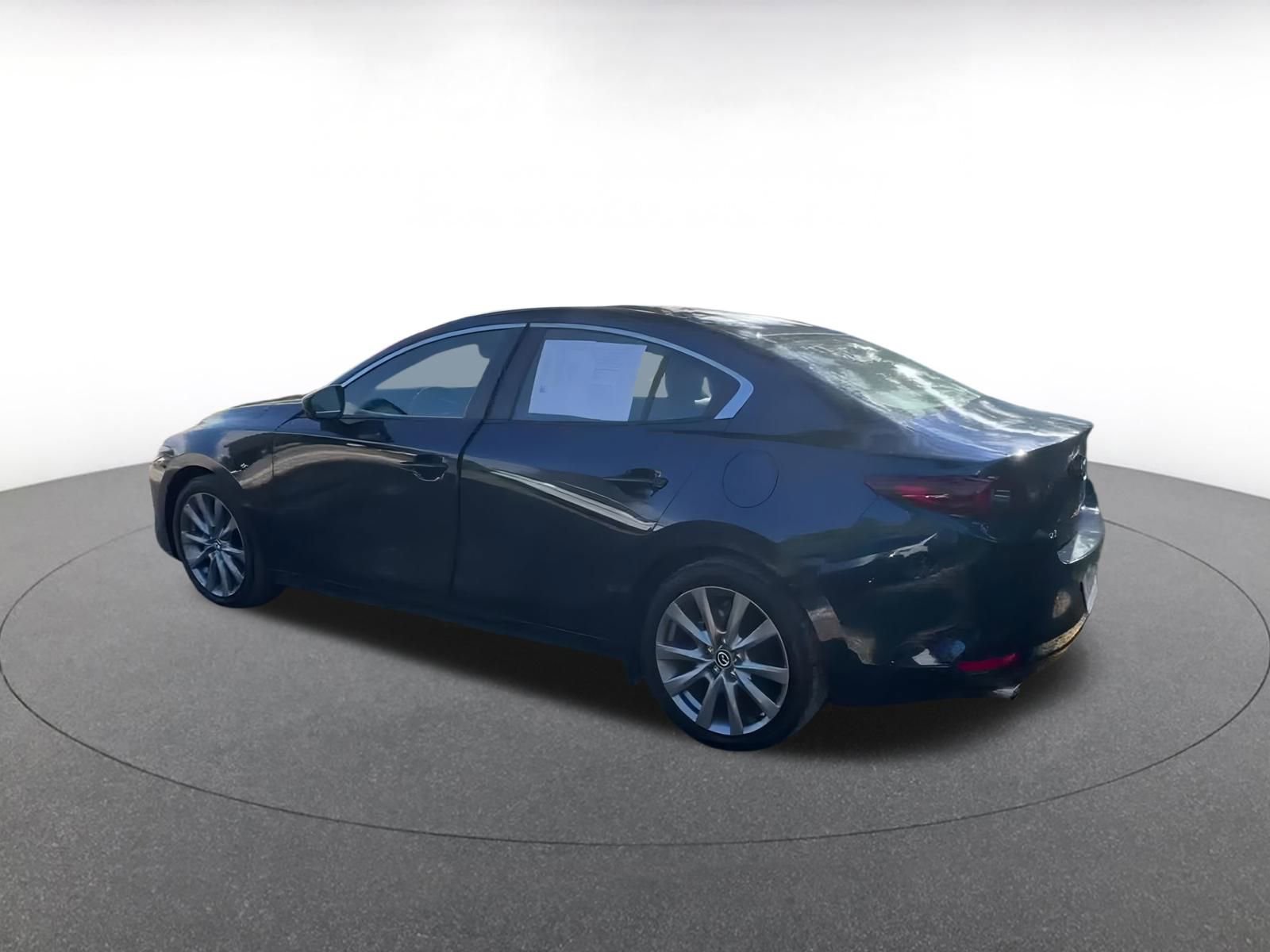 Thumbnail: 2025 Mazda Mazda3 - 10