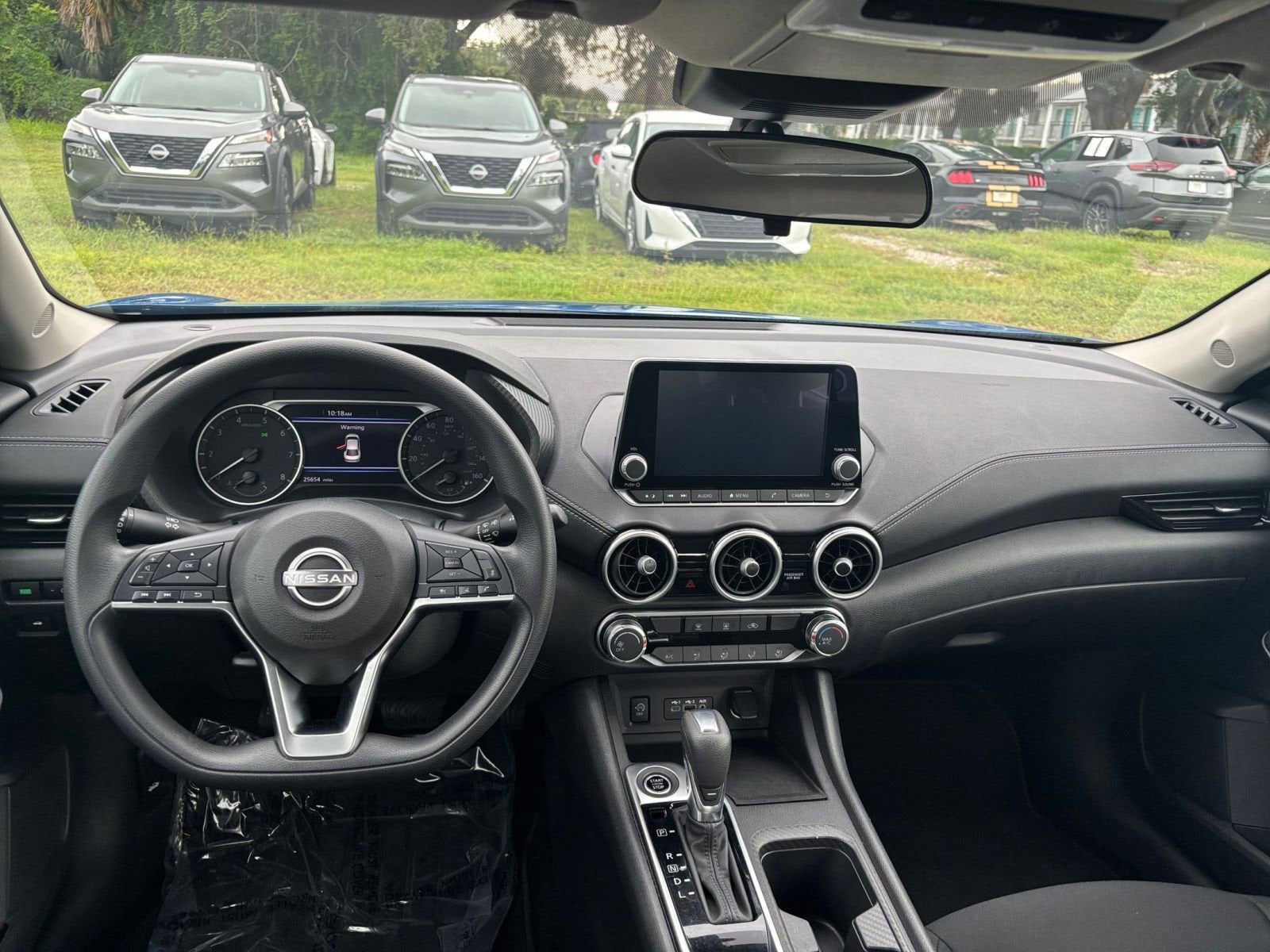 Thumbnail: 2024 Nissan Sentra - 33