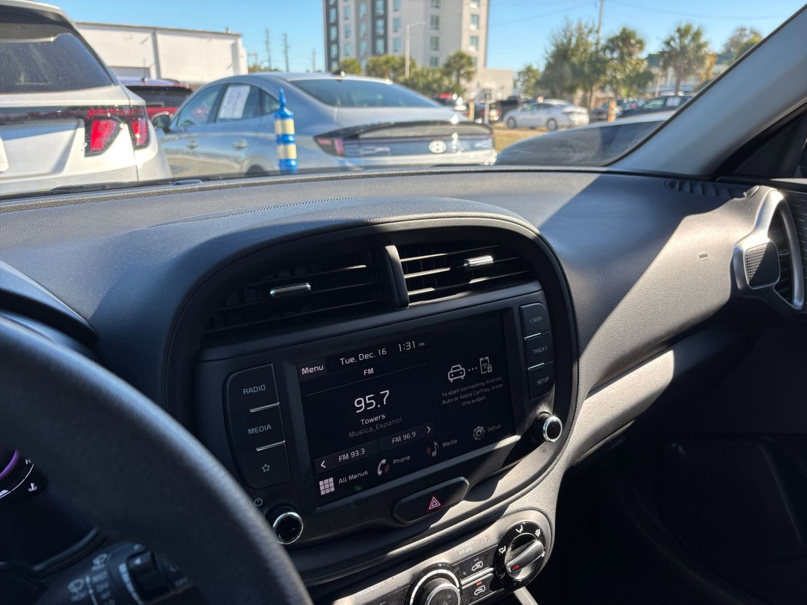 Thumbnail: 2025 Kia Soul - 22