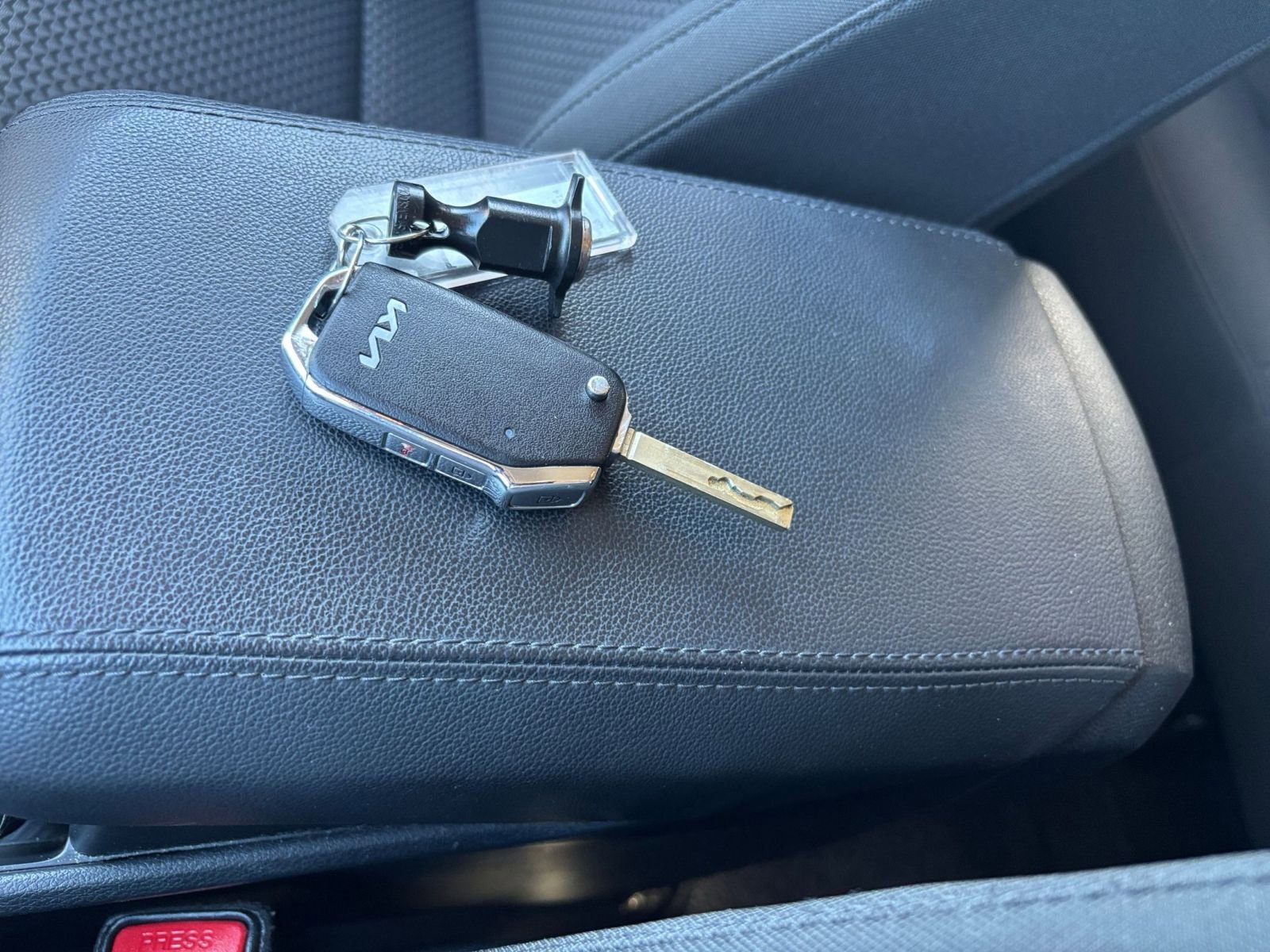 Thumbnail: 2025 Kia Sportage - 22