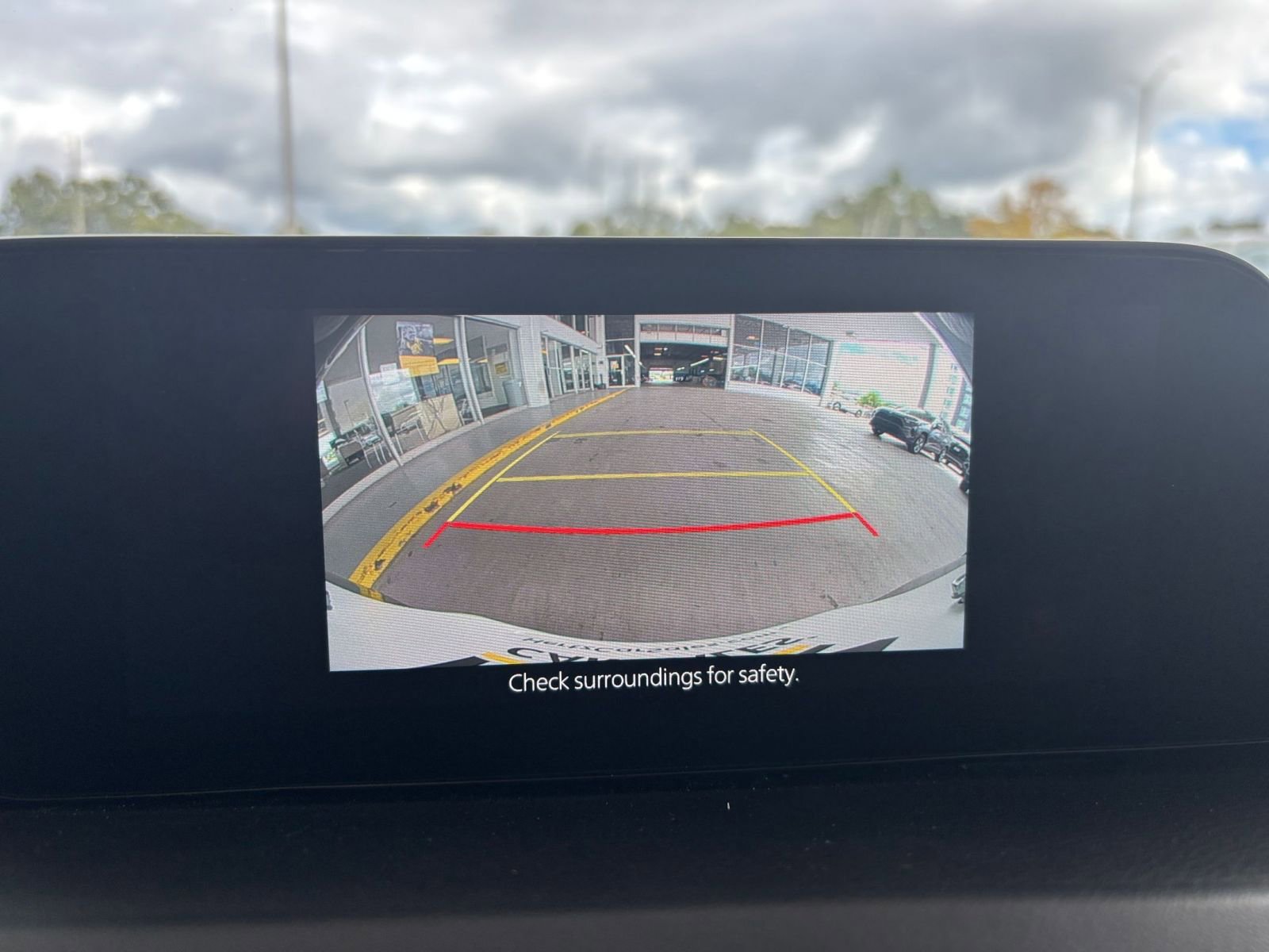 Thumbnail: 2025 Mazda Mazda3 - 17