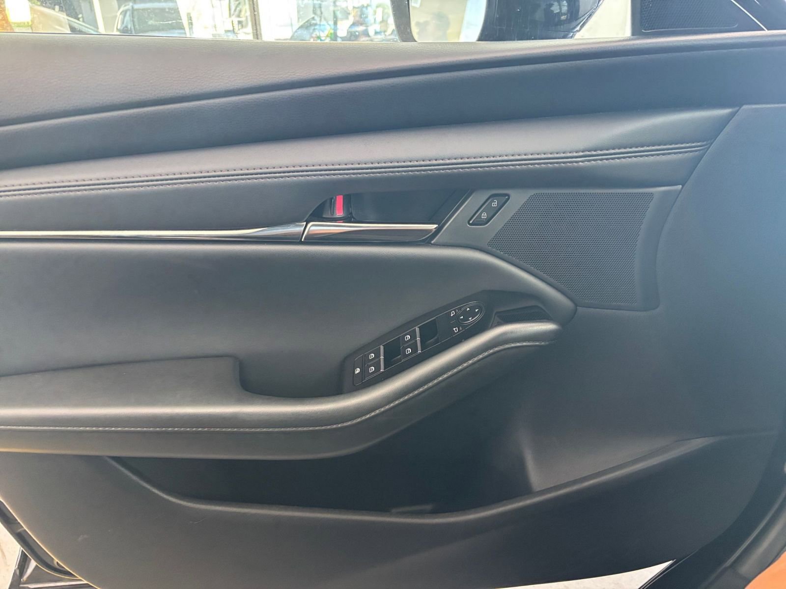 Thumbnail: 2025 Mazda Mazda3 - 20