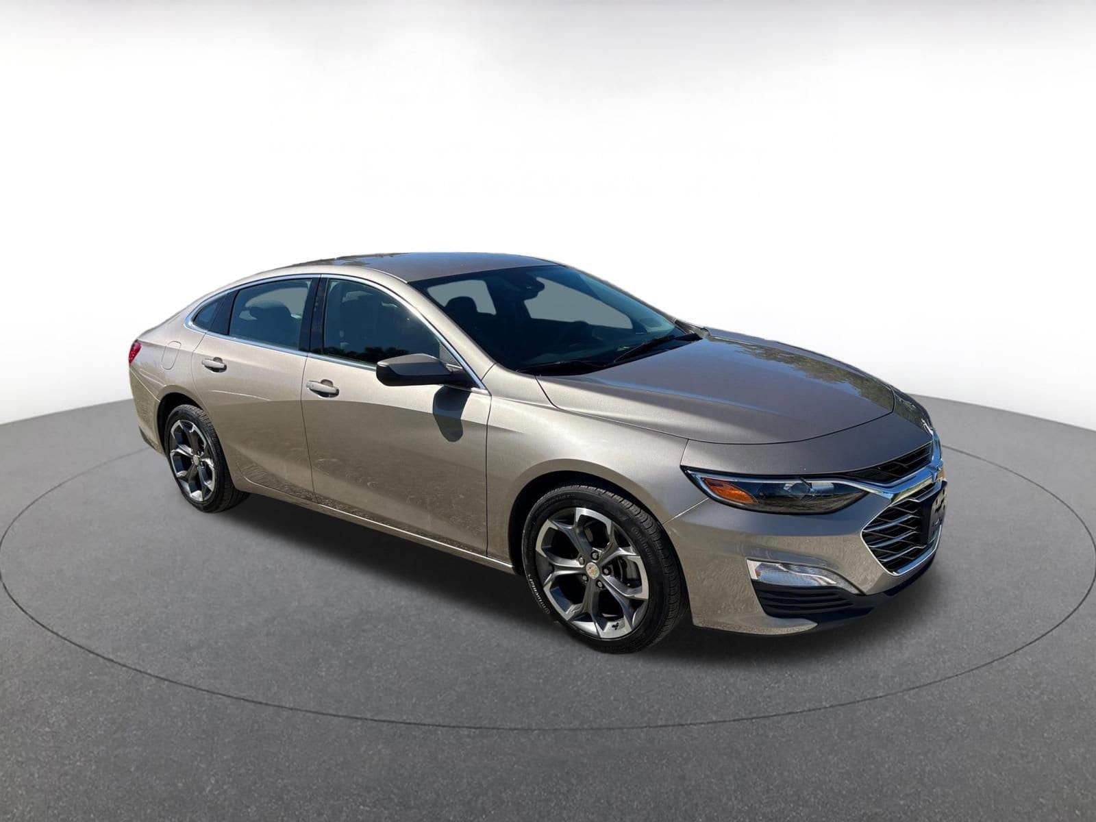 Thumbnail: 2024 Chevrolet Malibu - 1