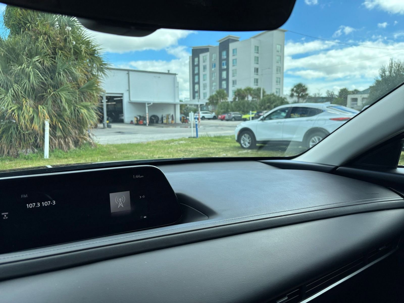 Thumbnail: 2025 Mazda CX-30 - 35