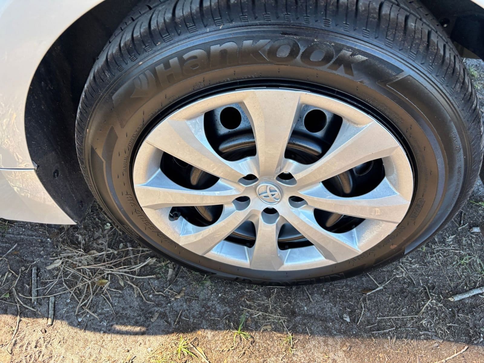 Thumbnail: 2025 Toyota Corolla - 31