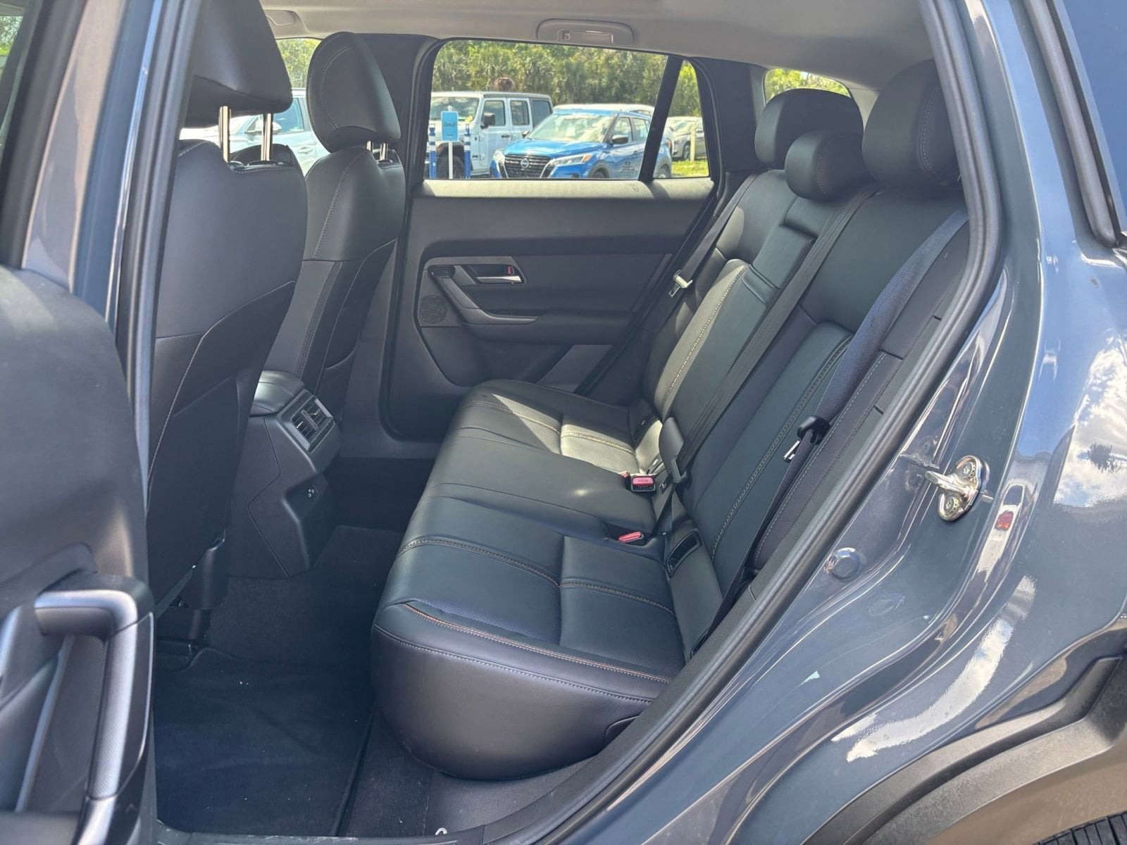 Thumbnail: 2025 Mazda CX-50 - 28