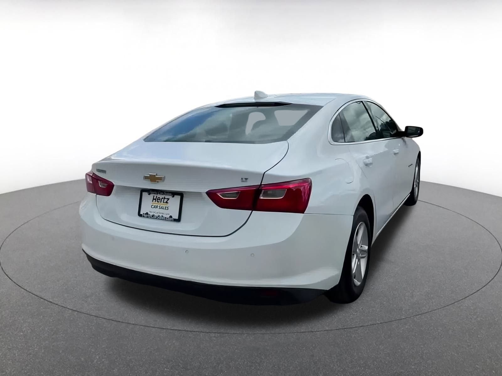 Thumbnail: 2024 Chevrolet Malibu - 14