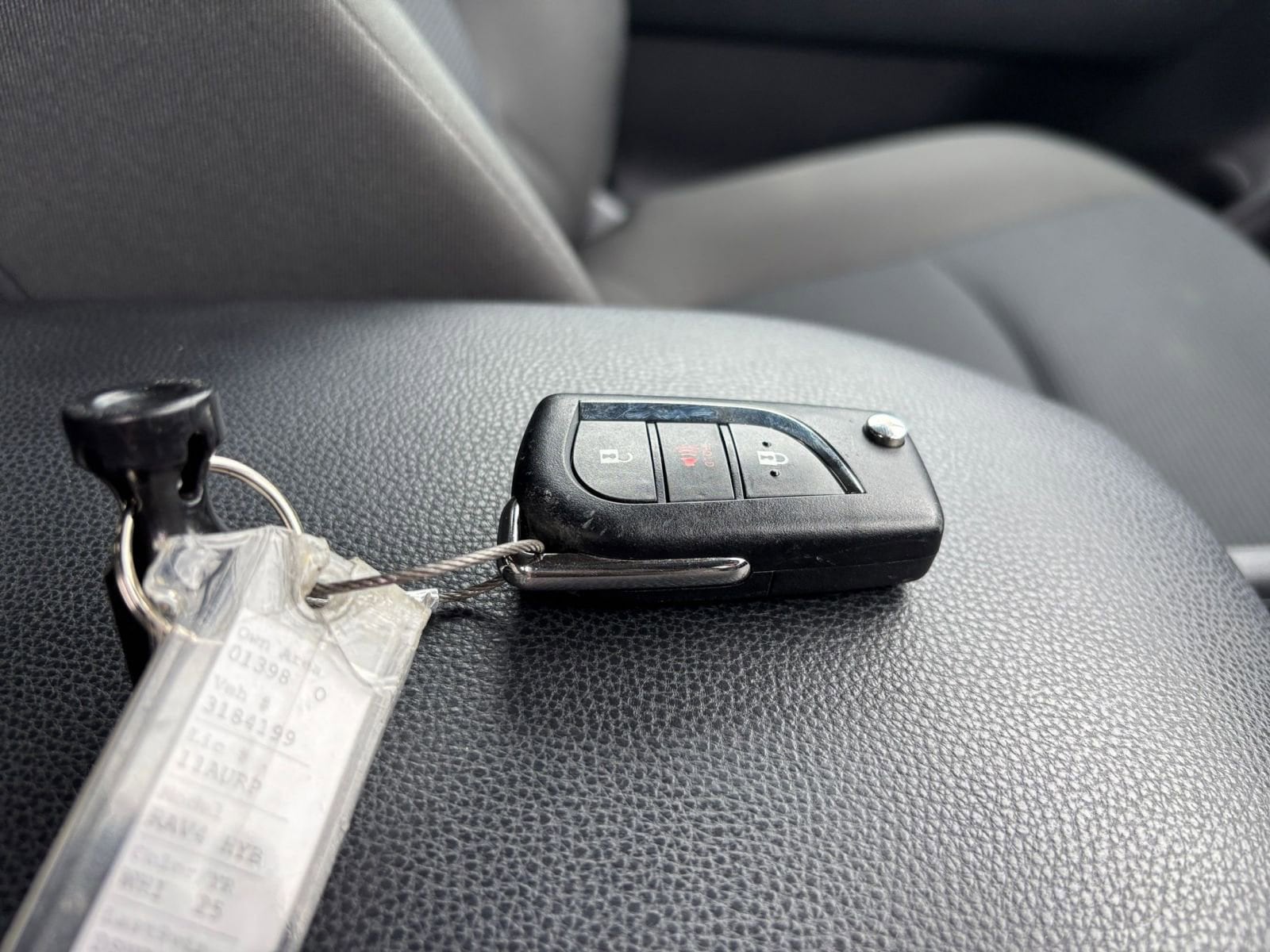 Thumbnail: 2025 Toyota RAV4 - 22