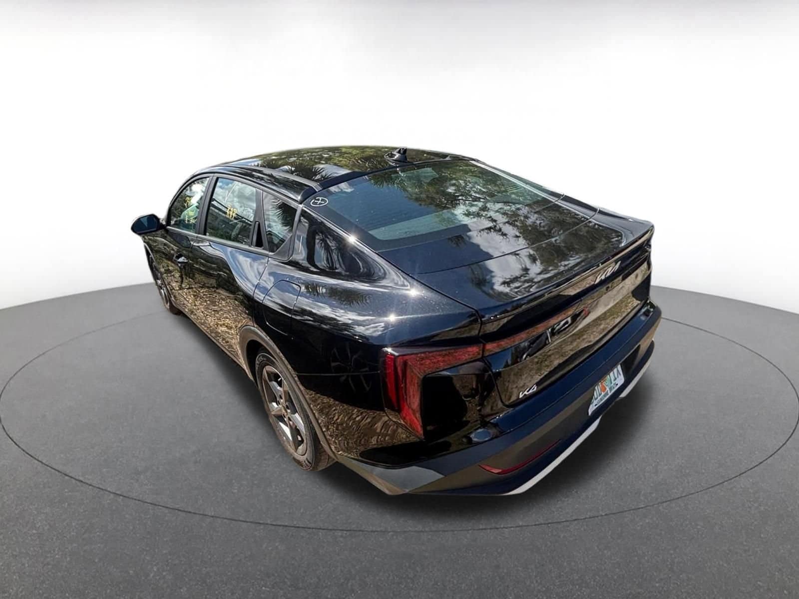 Thumbnail: 2025 Kia K4 - 4