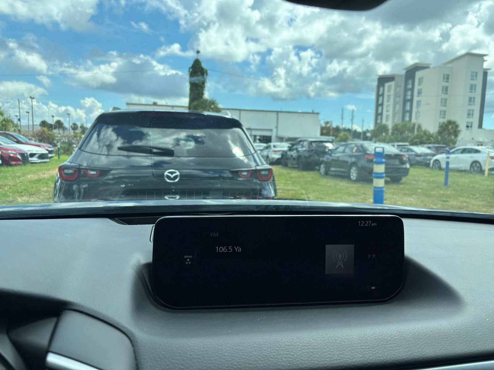 Thumbnail: 2025 Mazda CX-50 - 14