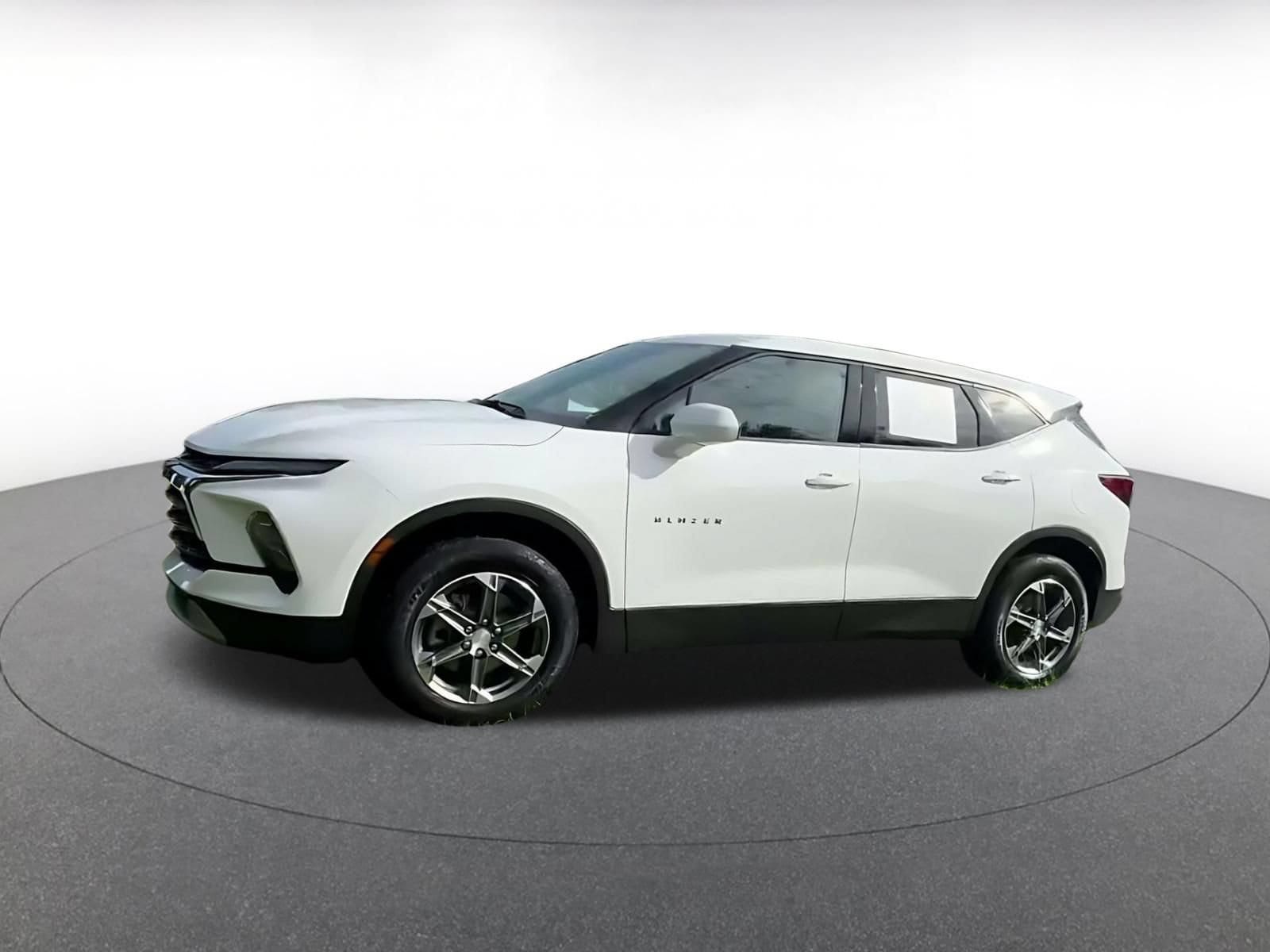 Thumbnail: 2025 Chevrolet Blazer - 7