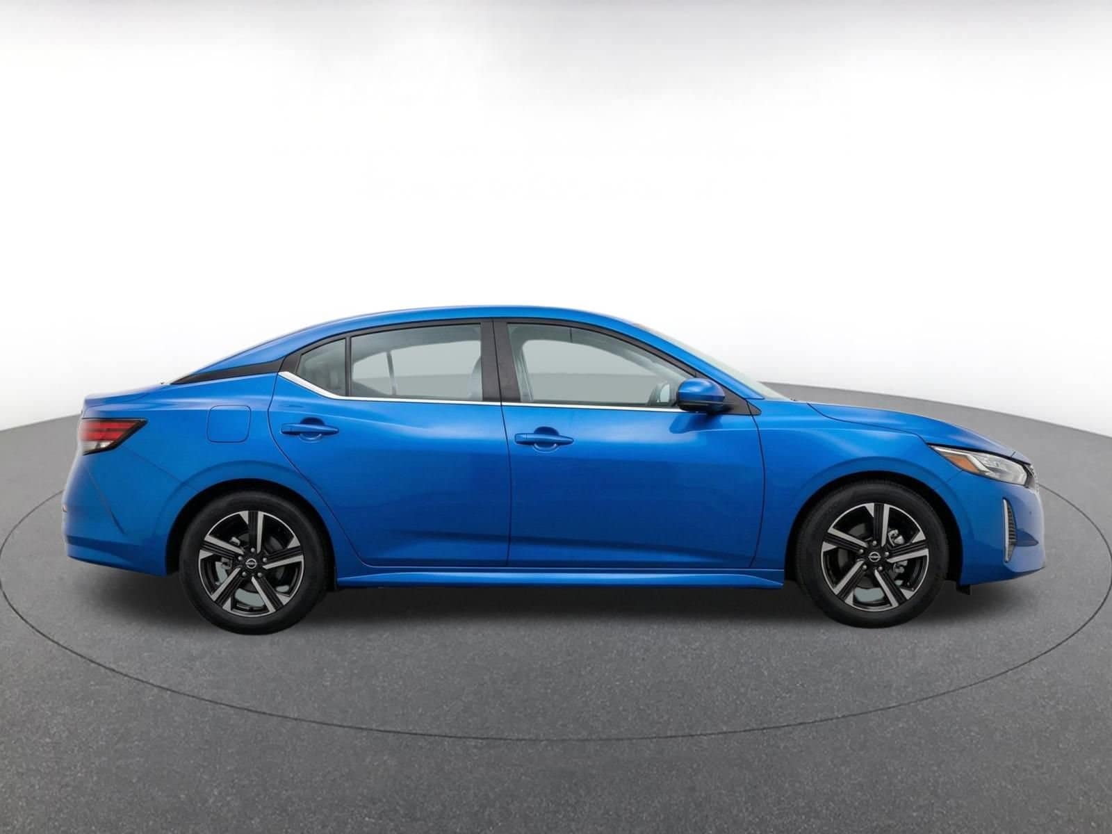 Thumbnail: 2025 Nissan Sentra - 14