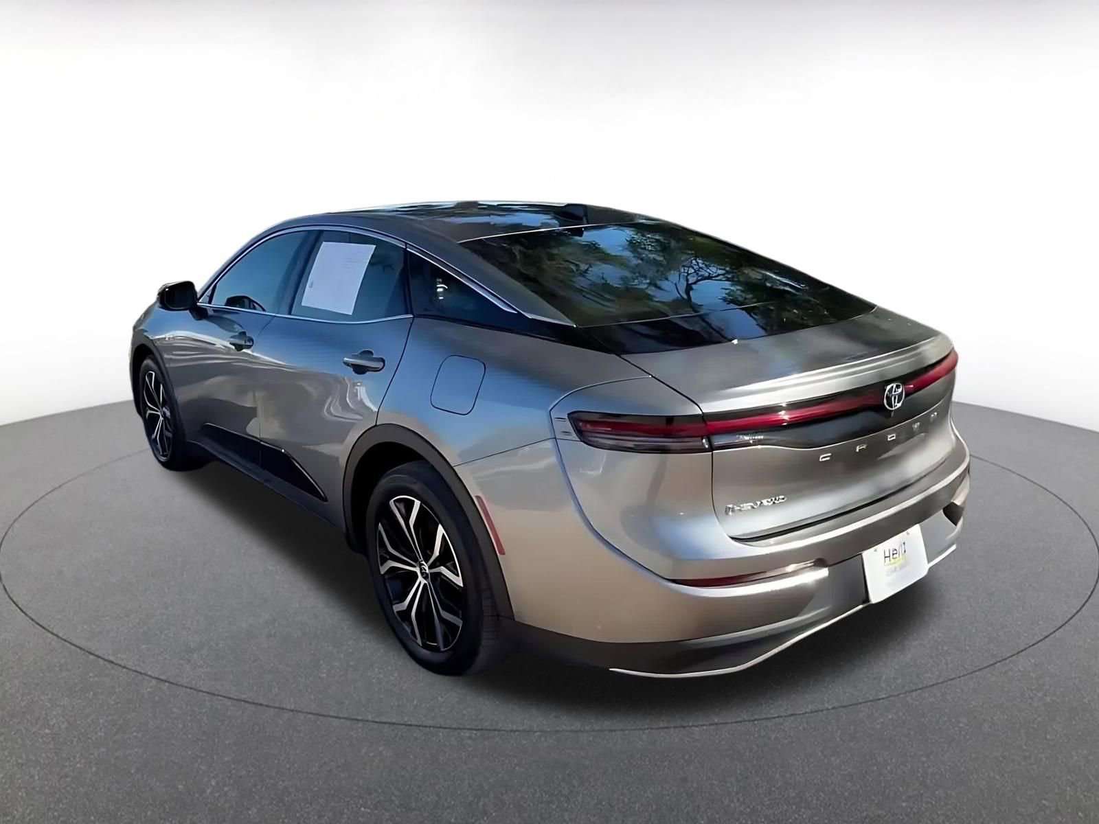 Thumbnail: 2025 Toyota Crown - 11