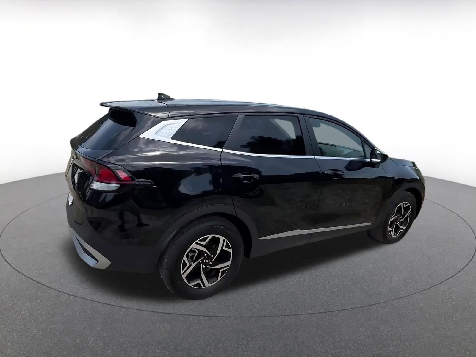 Thumbnail: 2025 Kia Sportage - 14