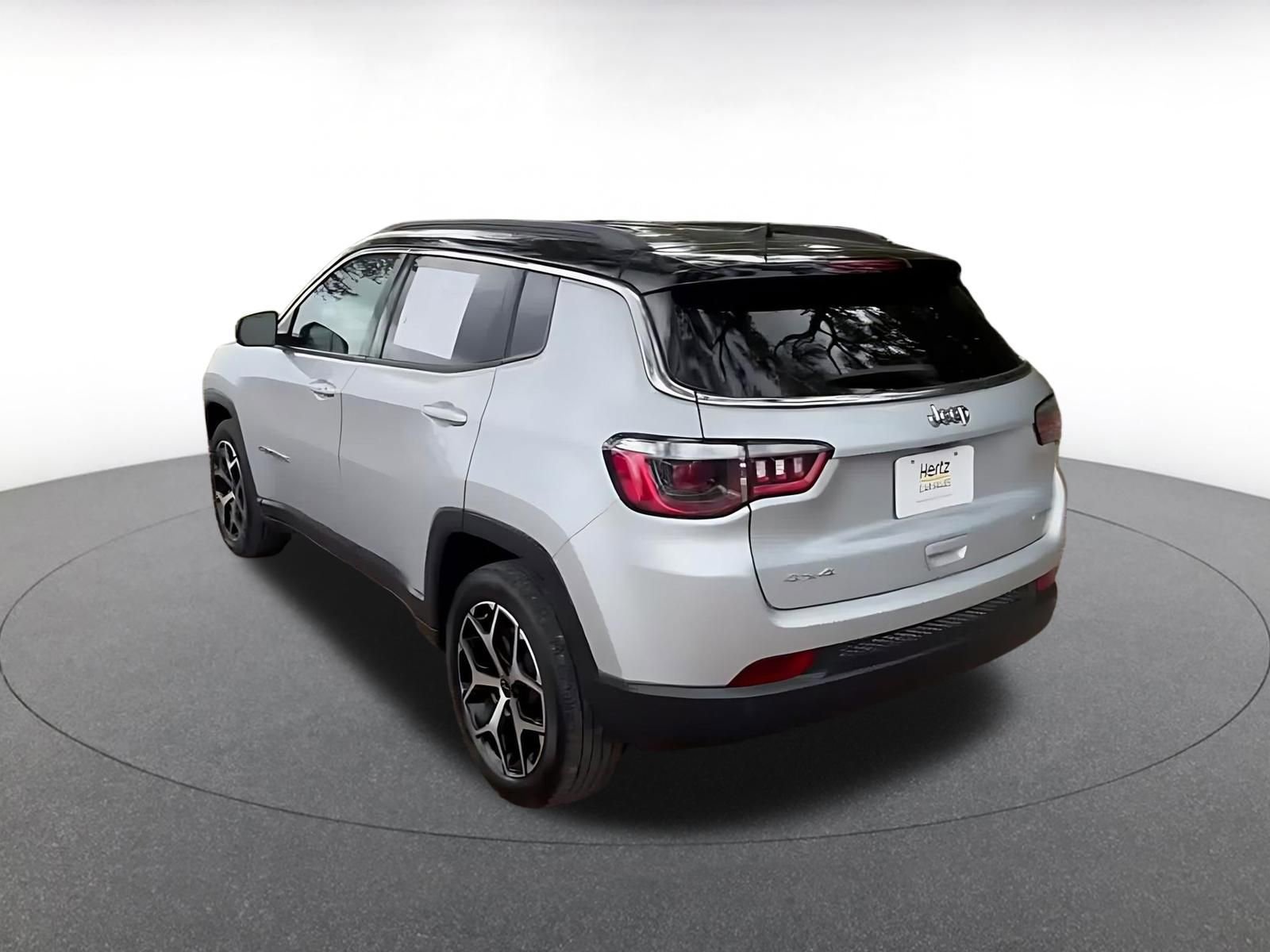 Thumbnail: 2025 Jeep Compass - 11