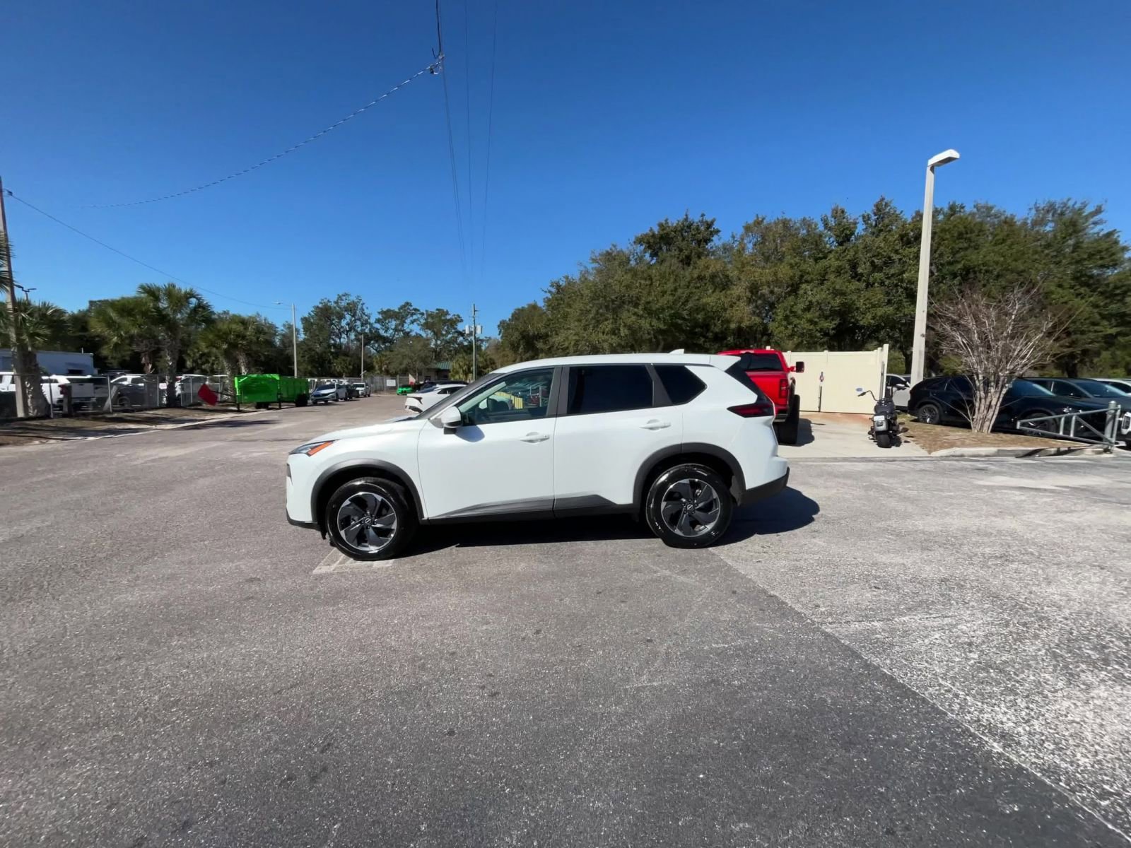 Thumbnail: 2025 Nissan Rogue - 27