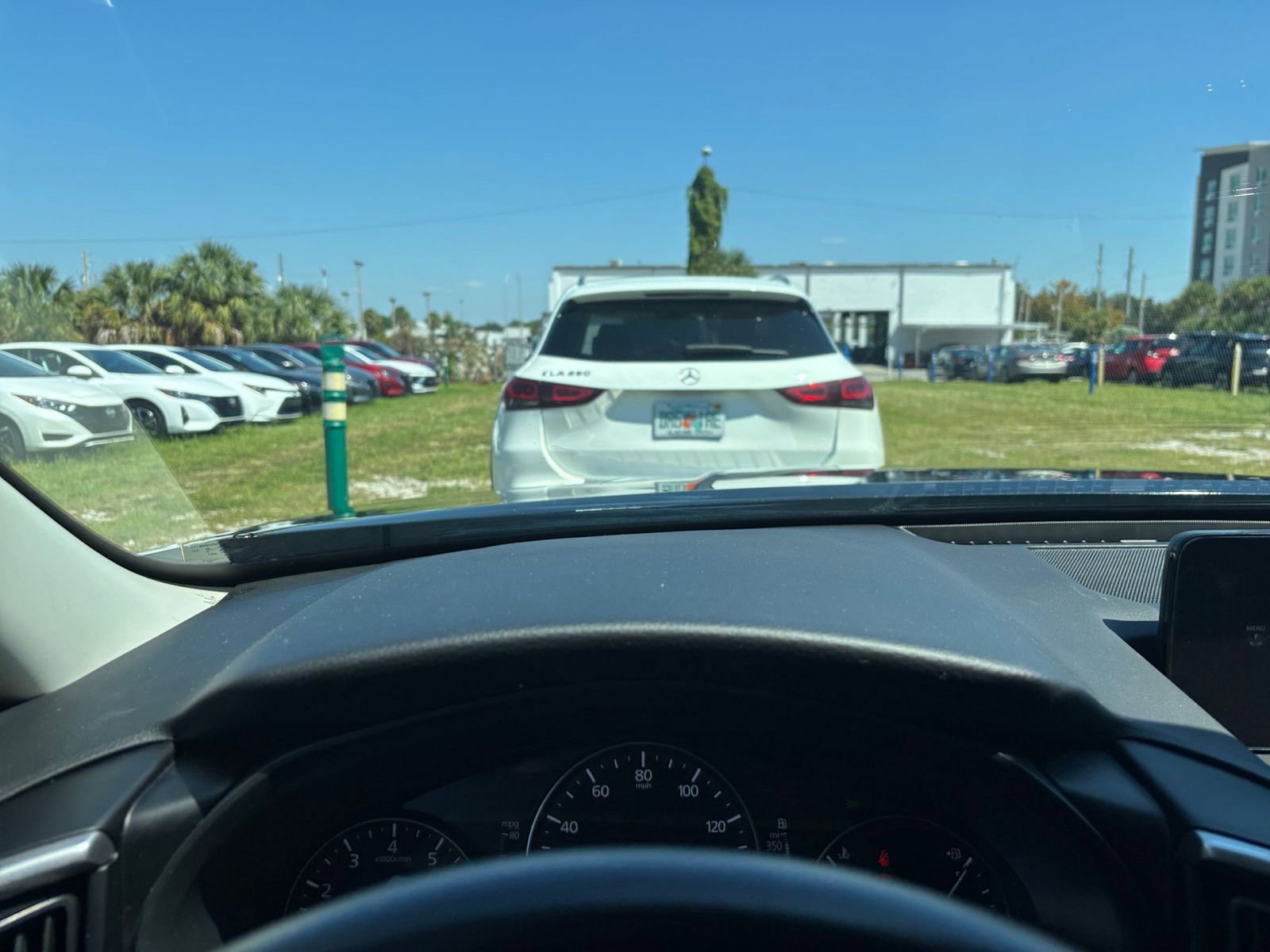 Thumbnail: 2025 Mazda CX-50 - 34