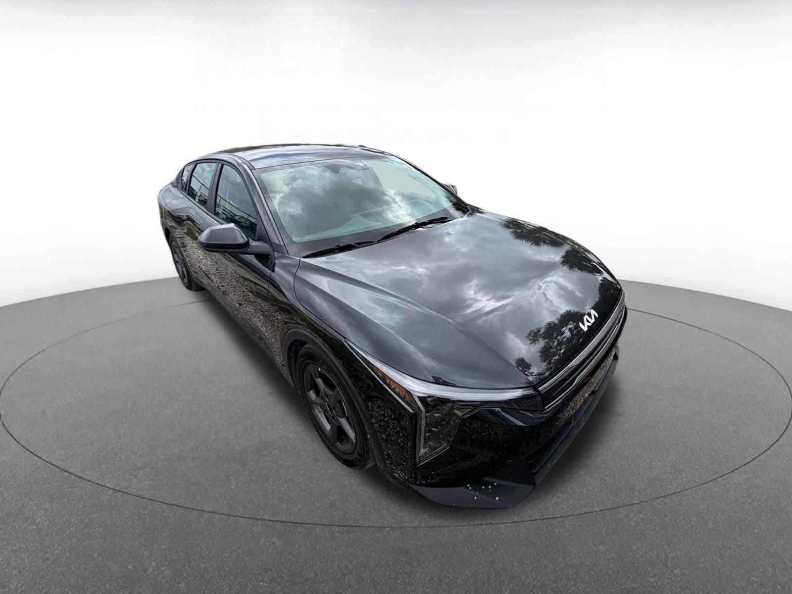 Thumbnail: 2025 Kia K4 - 1