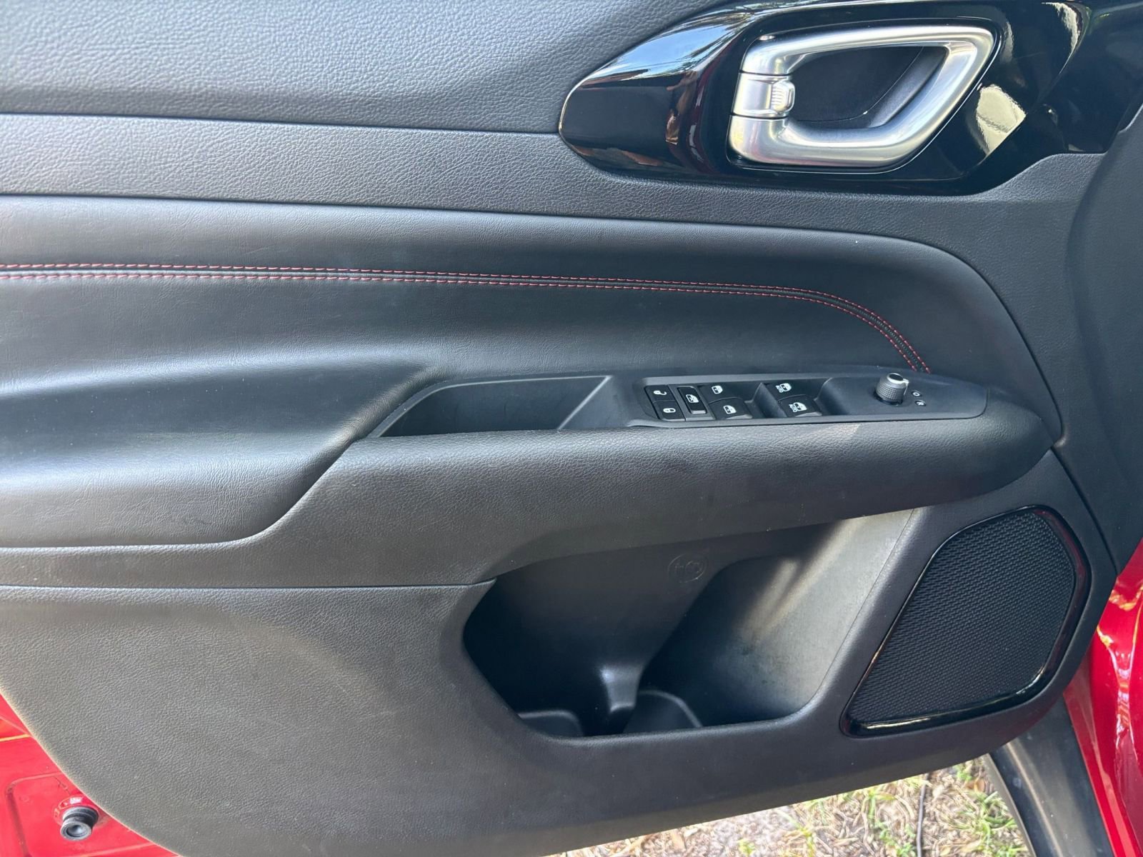 Thumbnail: 2025 Jeep Compass - 20