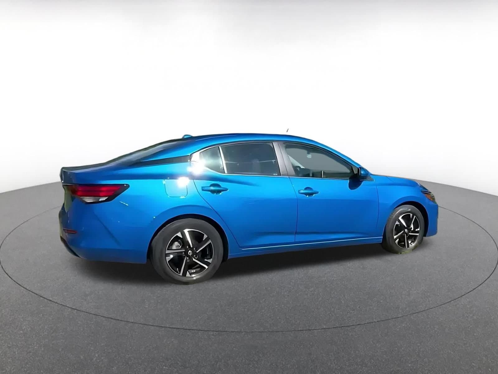Thumbnail: 2025 Nissan Sentra - 14