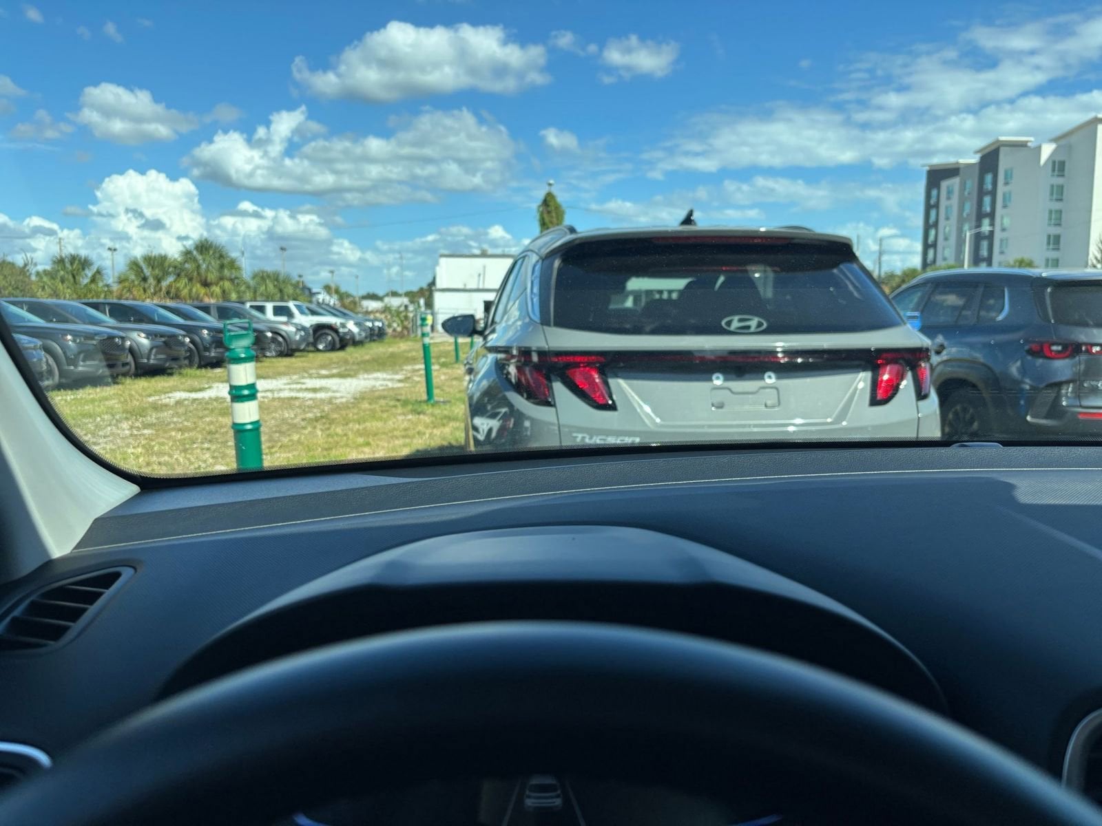Thumbnail: 2025 Hyundai Venue - 21