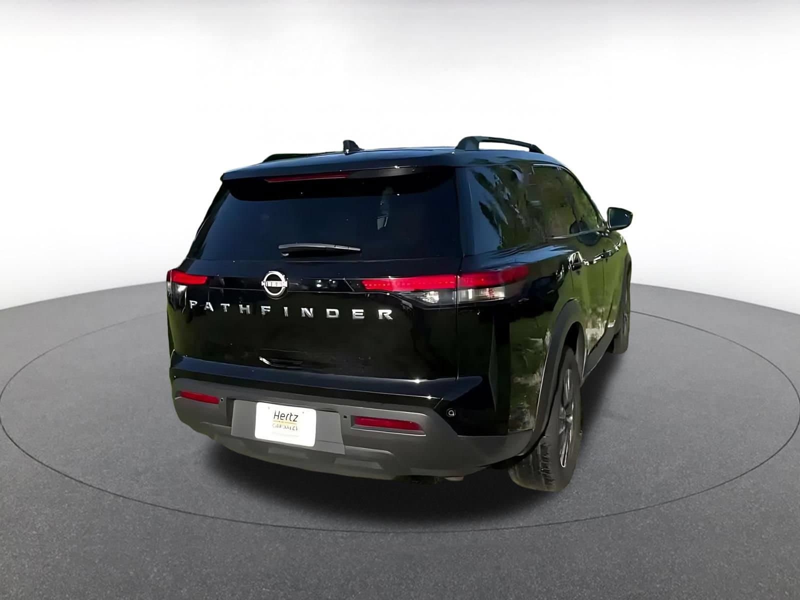 Thumbnail: 2025 Nissan Pathfinder - 15